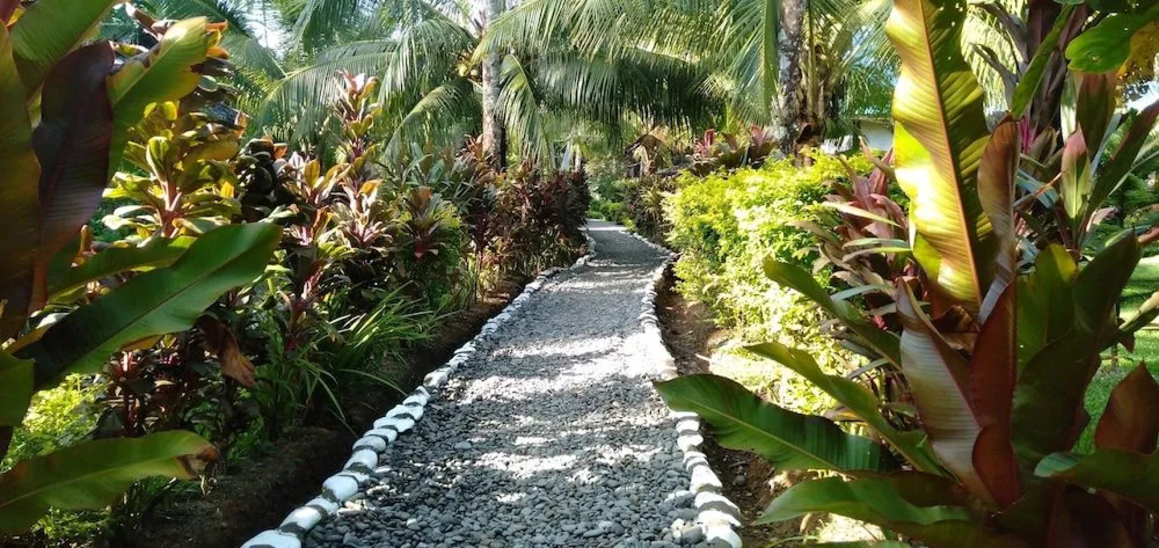 Babak Bungalows Surf and Yoga Resort