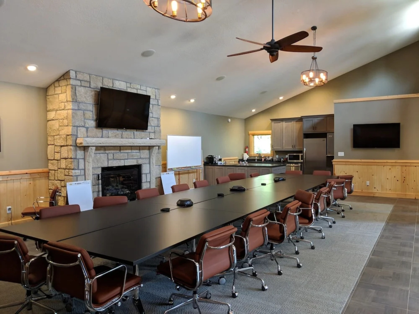 East Bank on Mill Creek