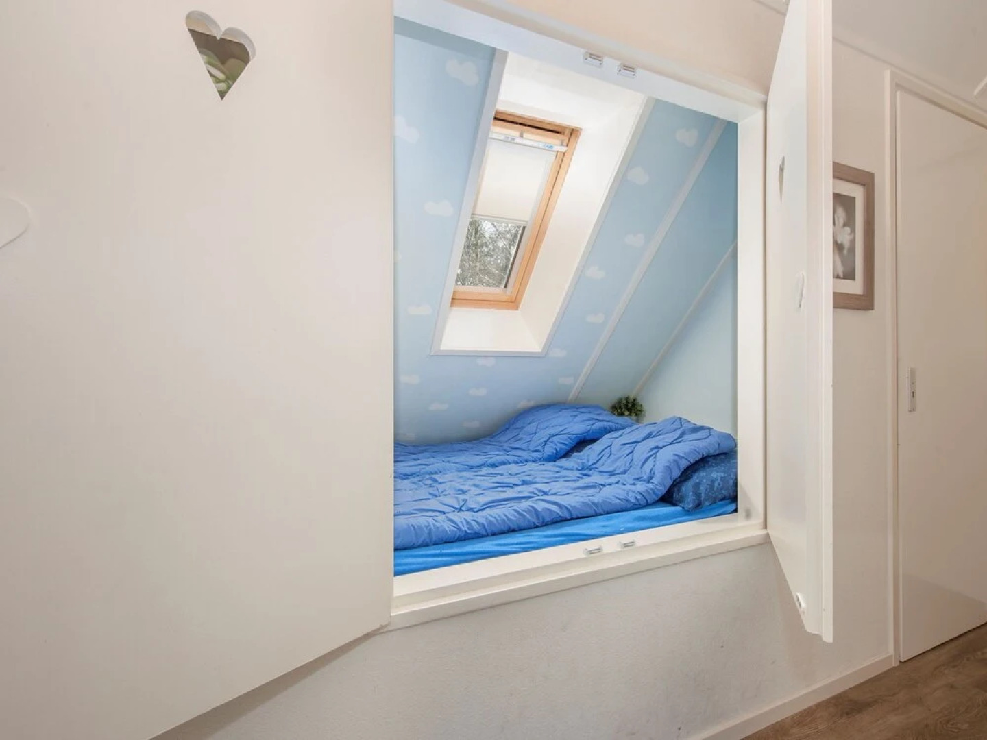 Comfortable, two Bathroom Holiday Home, in a Nature Reserve