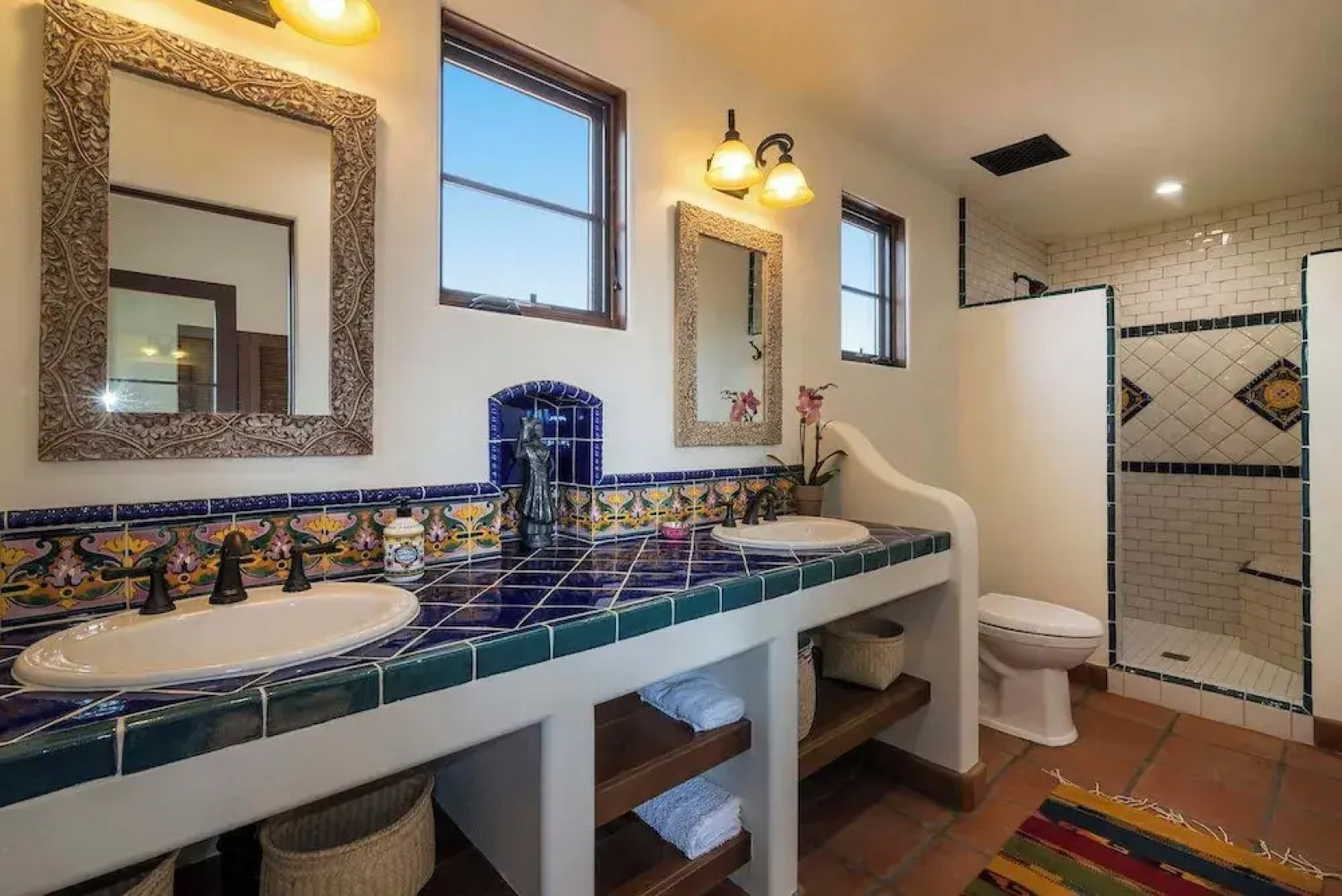 Casa de Lujo - Spanish Seaside Retreat