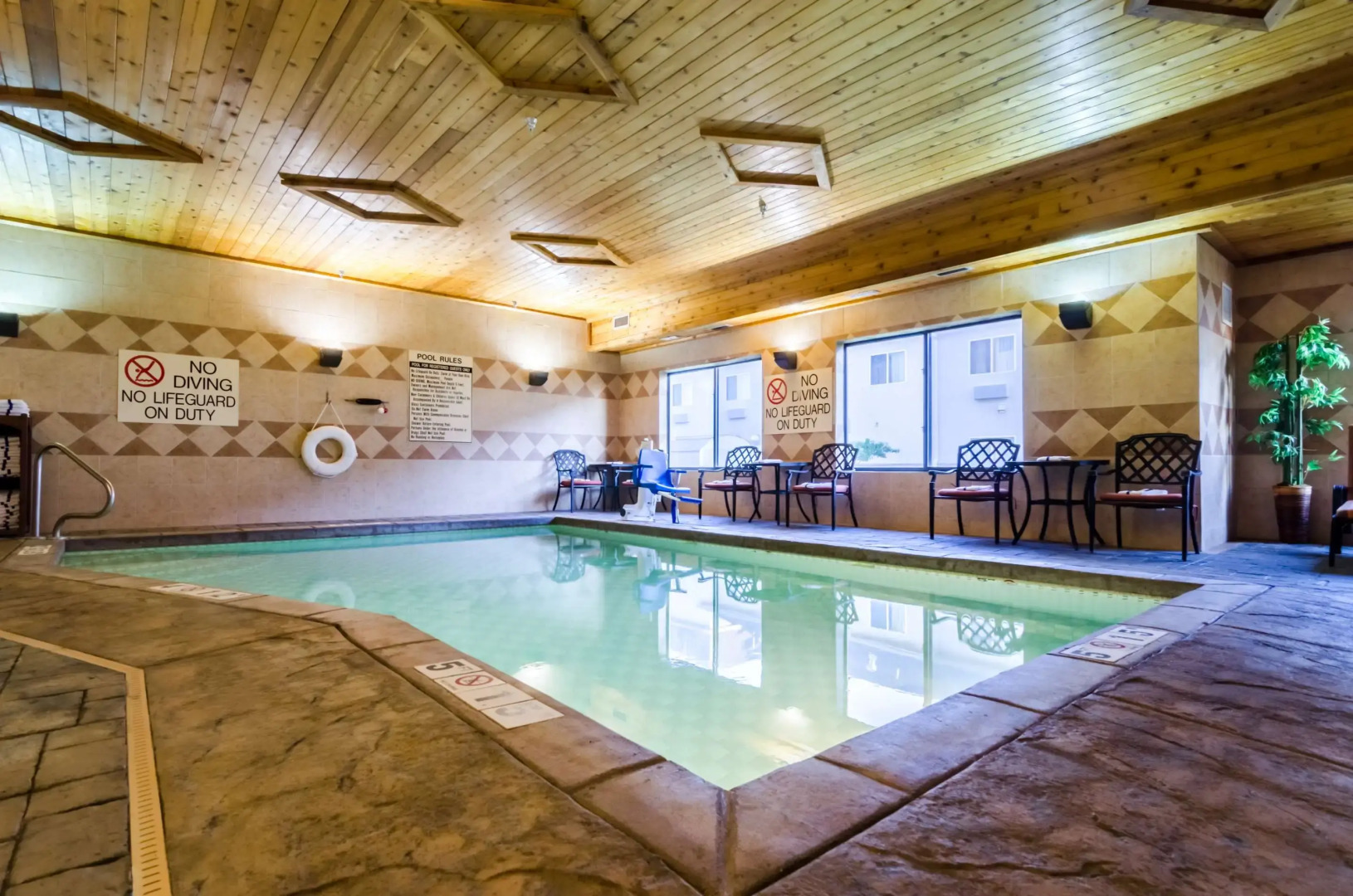 Comfort Suites Salina South