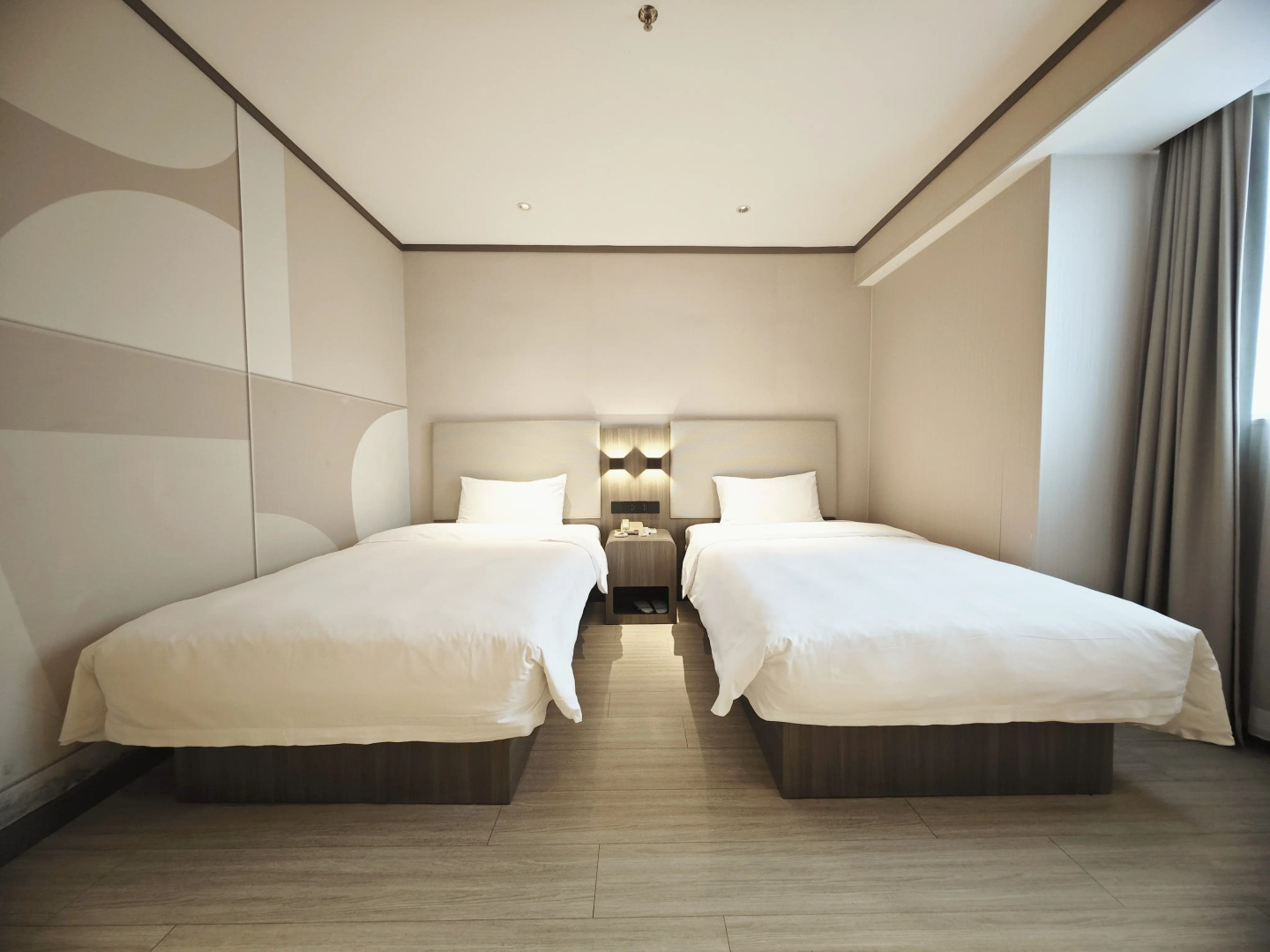 Hanting Hotel Shenzhen Bao'an Airport Terminal