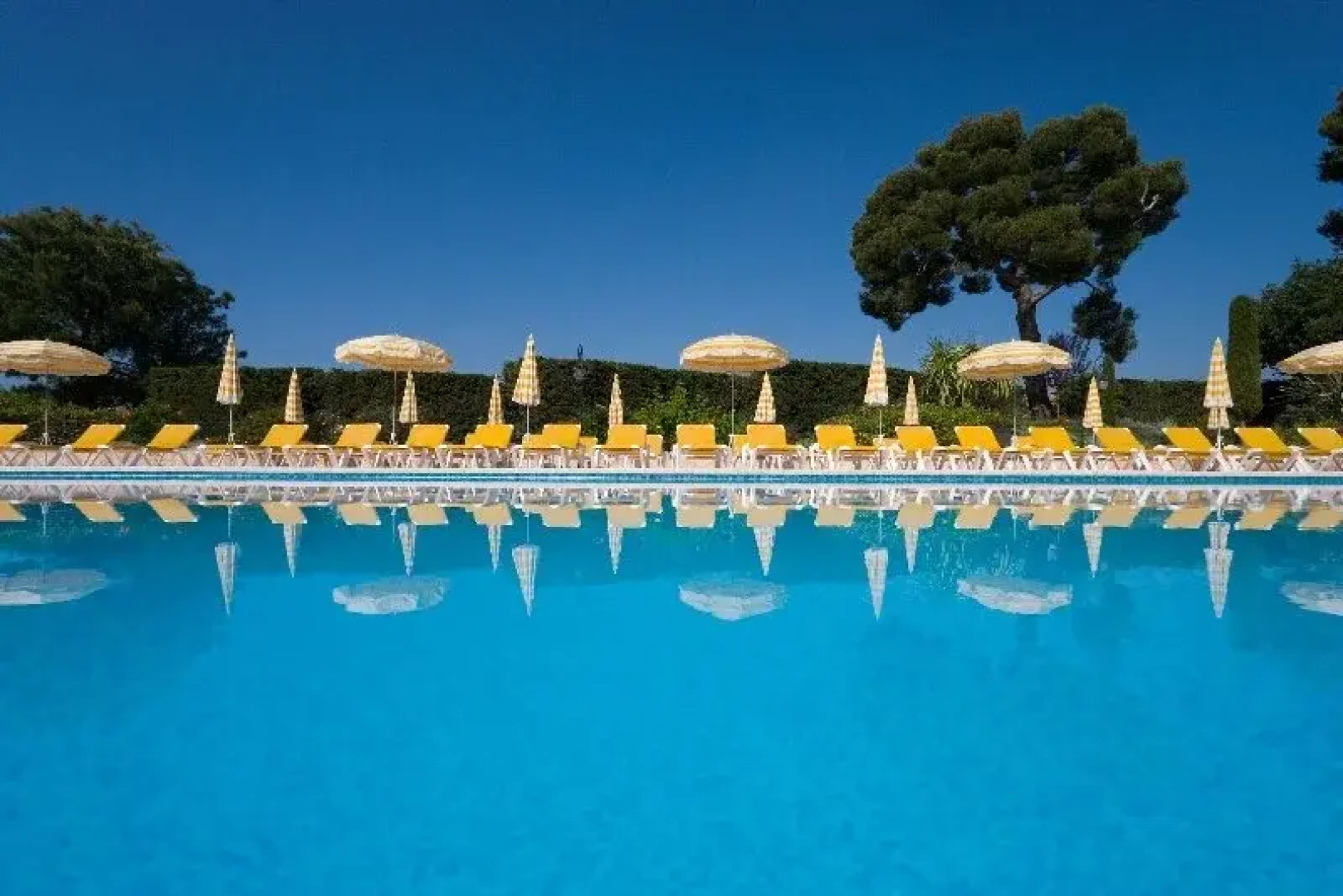 All Suites Resort & Spa