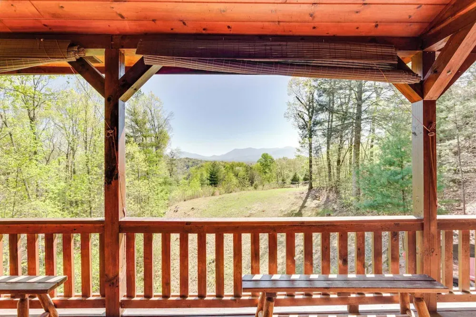 Ellijay Hideaway w/ Hot Tub, Views & Game Room!