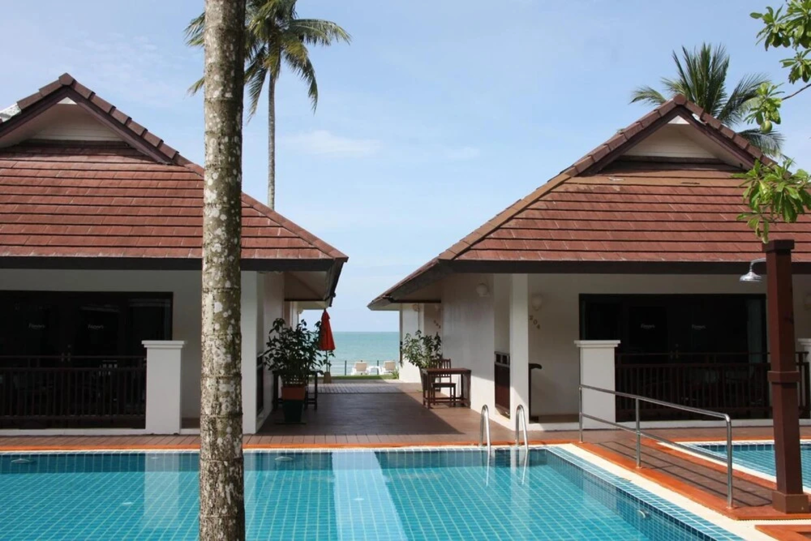 Fanari Khaolak Resort (Fanari Seafront Wing)