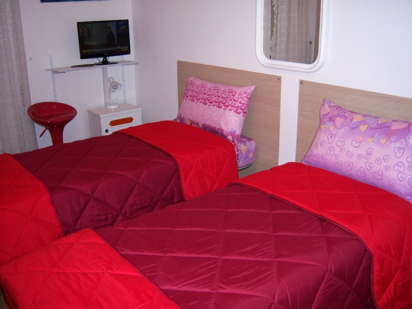 Bed and Breakfast Geckos