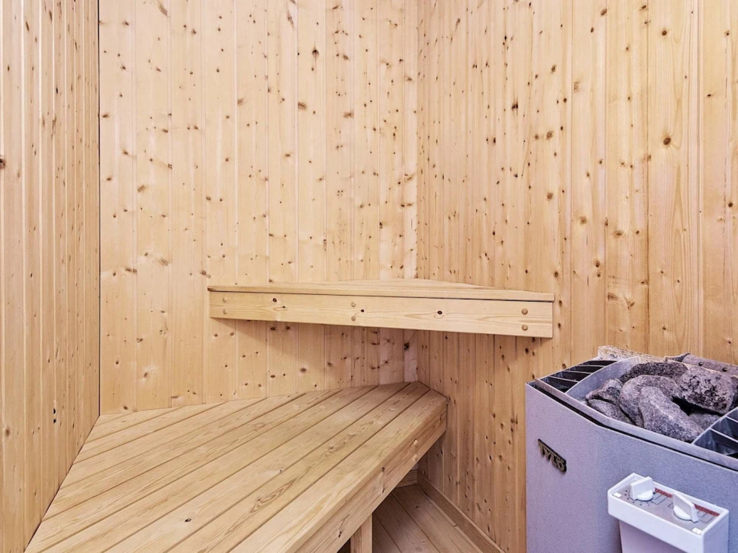 Luxurious Holiday Home in Børkop With Whirlpool