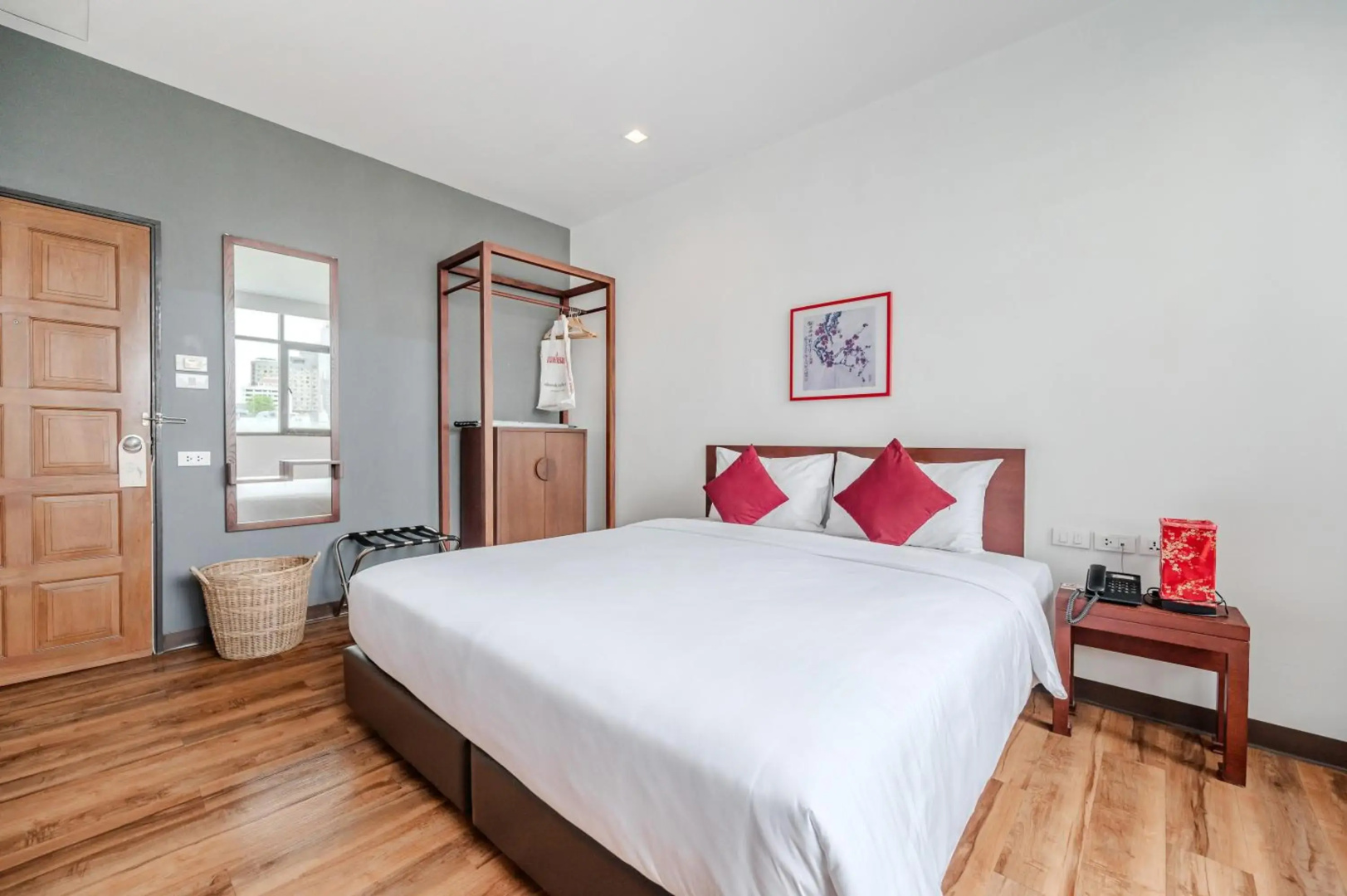 Ruamchitt Plaza Hotel