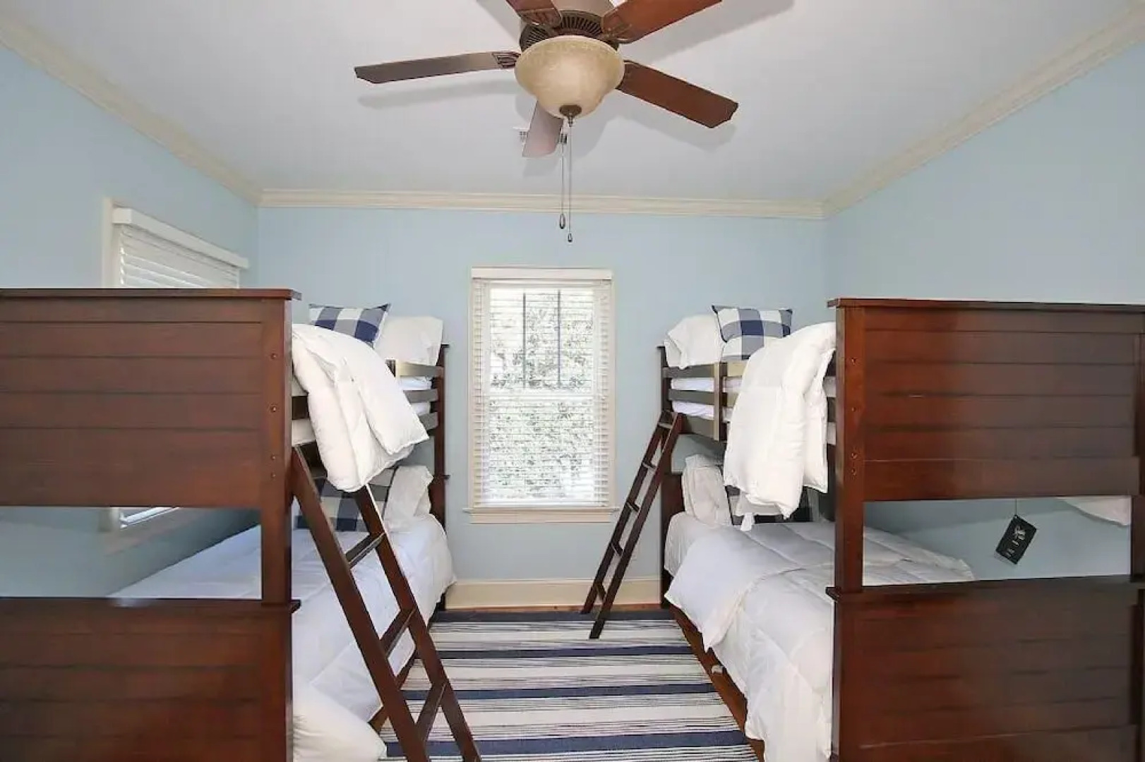 2602 Hartnett Boulevard