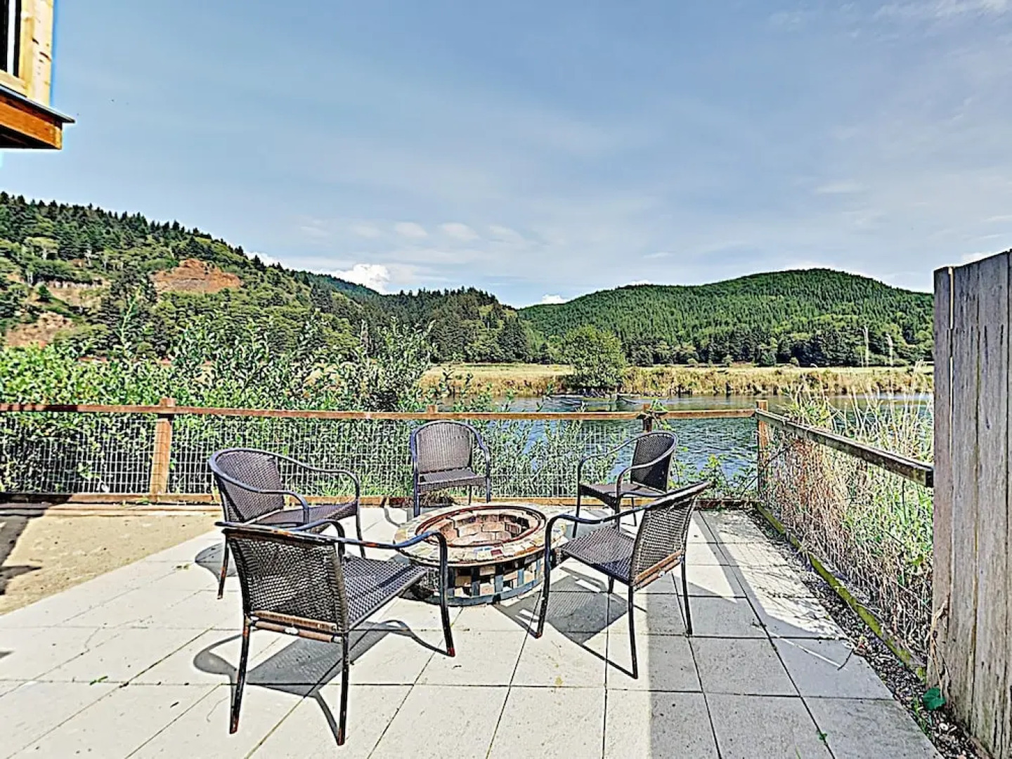New Listing! Spacious Riverfront Gem W/ Firepit 3 Bedroom Home