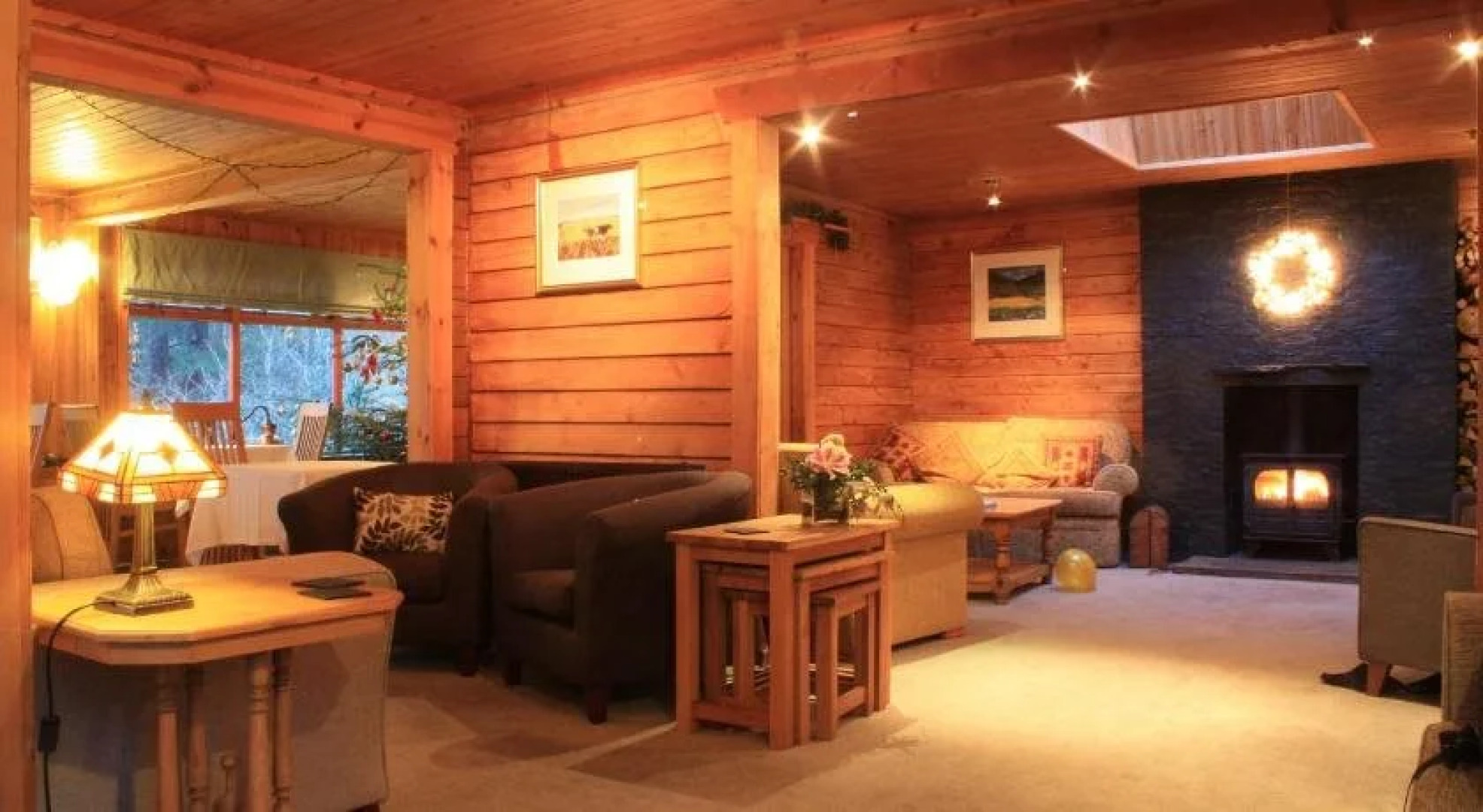 Old Pines Hotel And Restaurant