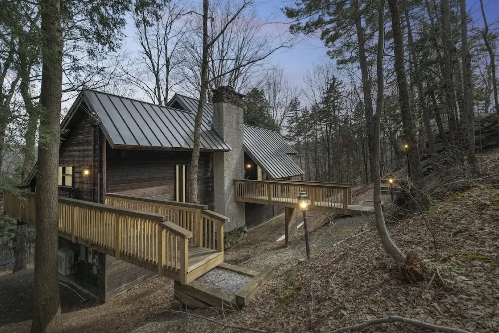 Serene Architect-designed Vermont Chalet 4 Bedroom Home
