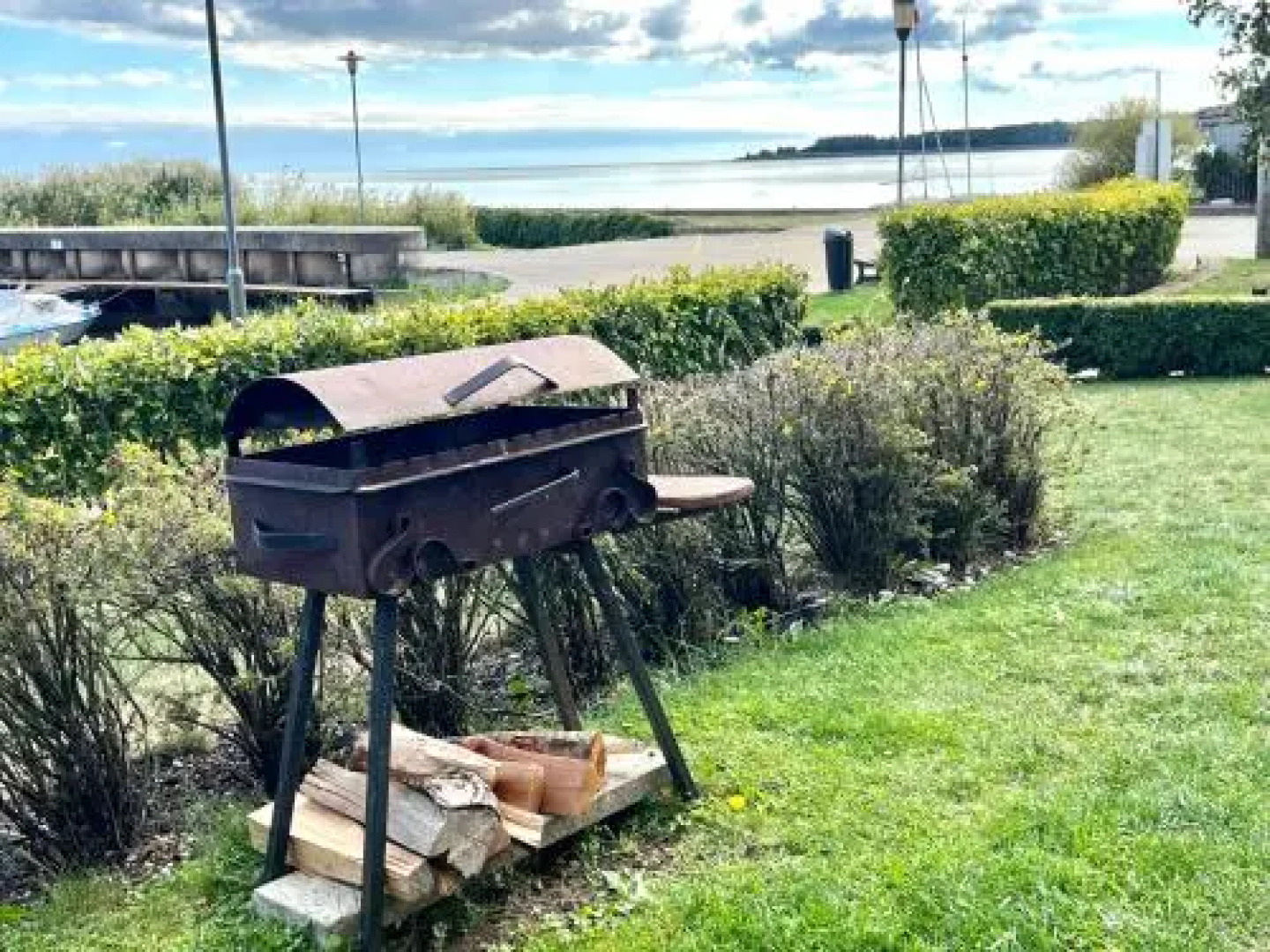 R. J. apartamentai Pervalkoje