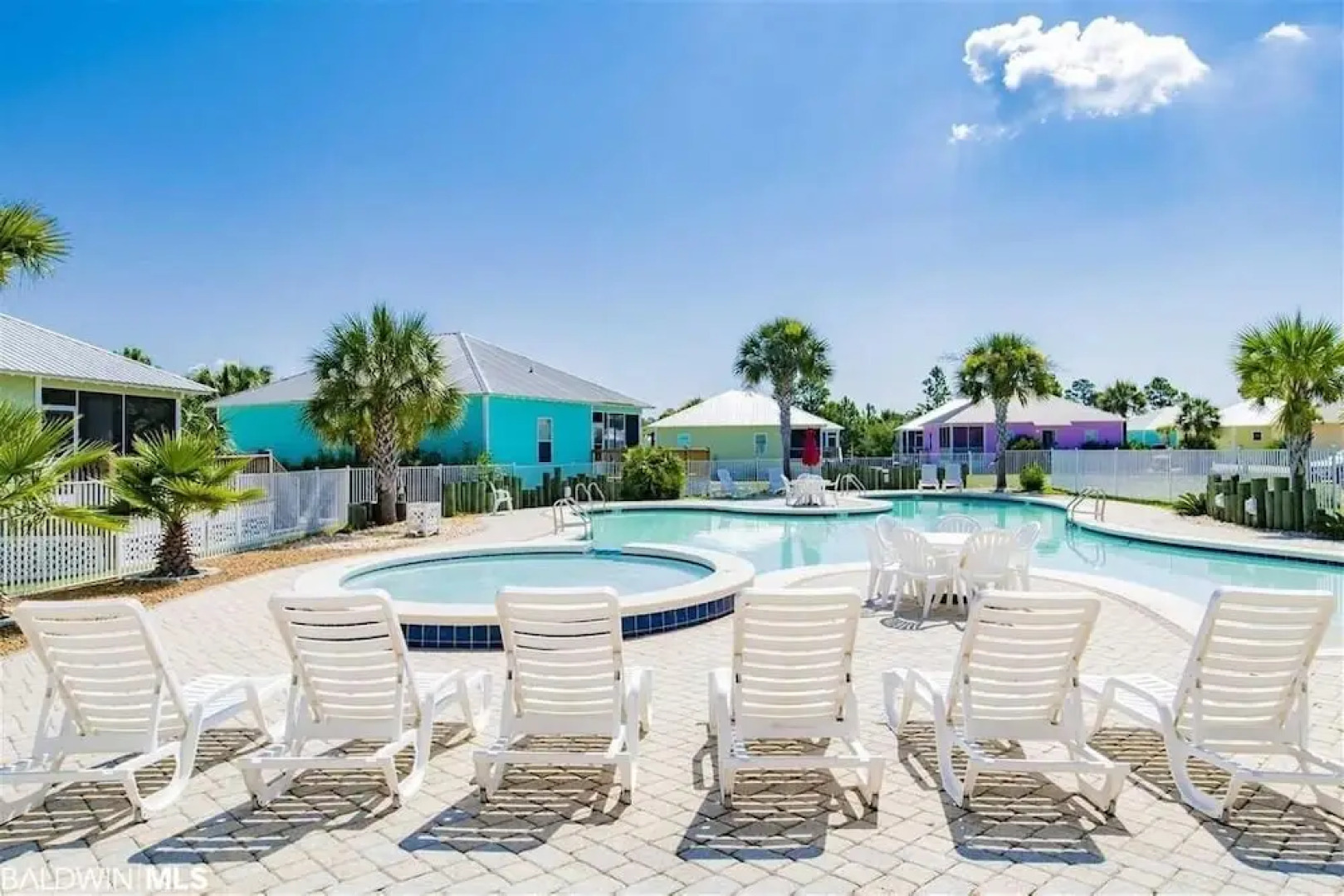 The Rookery Iii 7001 3 Bedroom Cottage by RedAwning