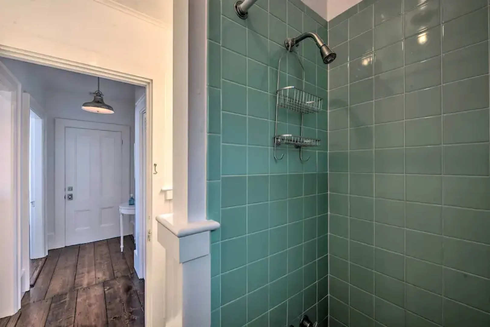 Couples Retreat in Nantucket Walk to Attractions!