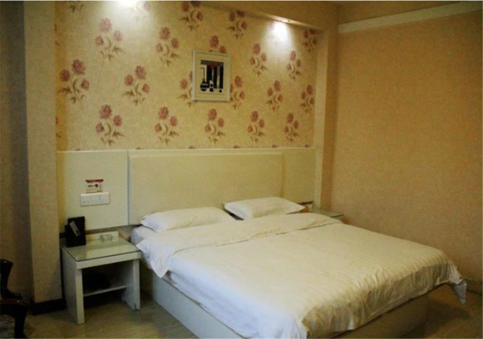 Jiatai Business Hotel