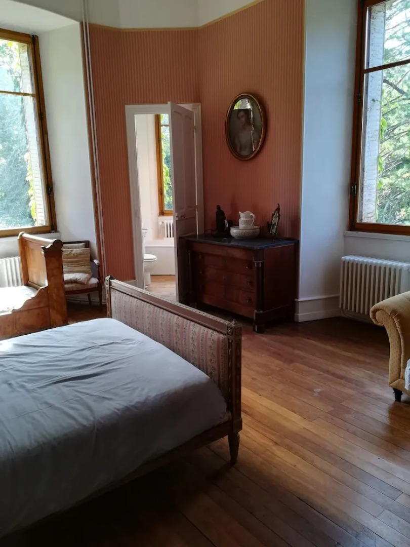 Château de la Chaise saint eloi