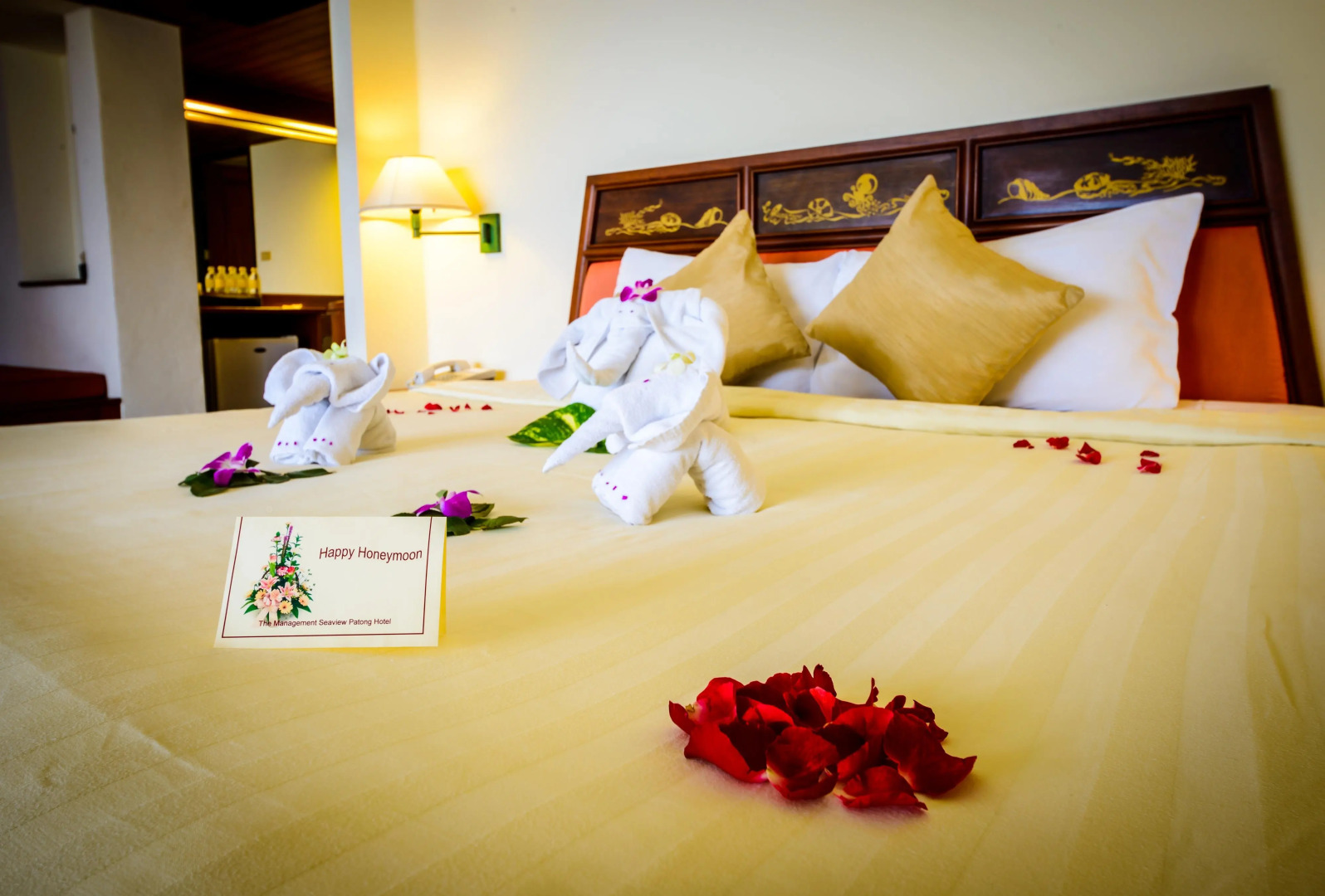 Seaview Patong Hotel