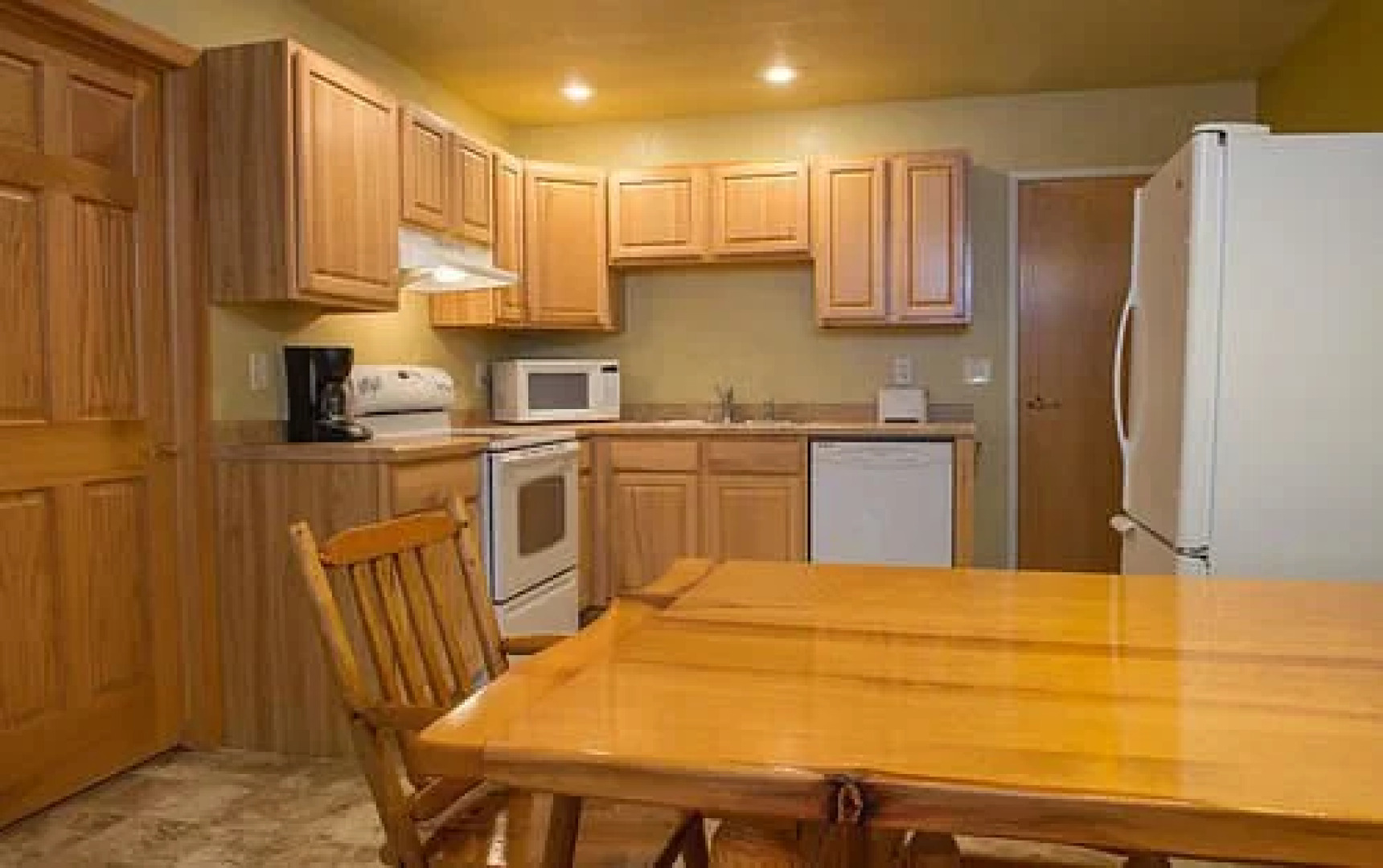 Hiawatha Beach Resort