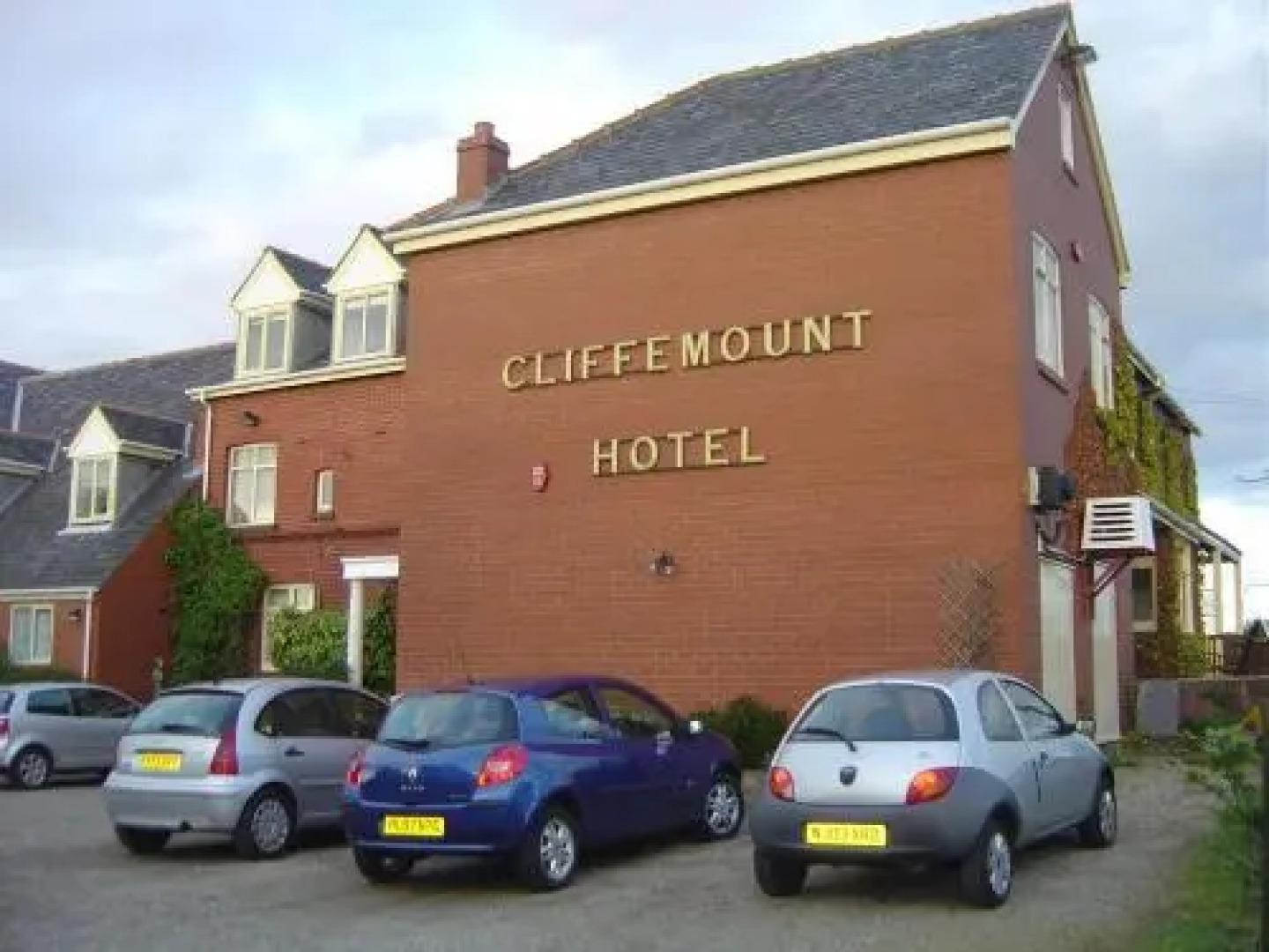 The Cliffemount Hotel