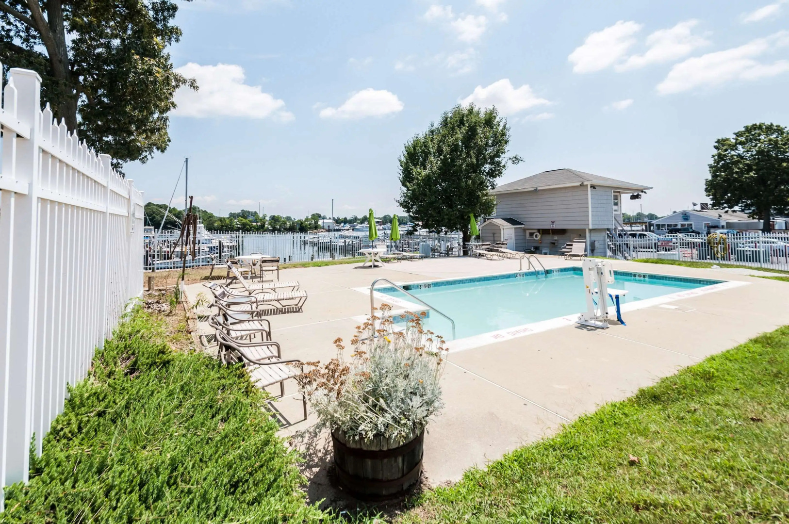 Quality Inn Solomons - Beacon Marina