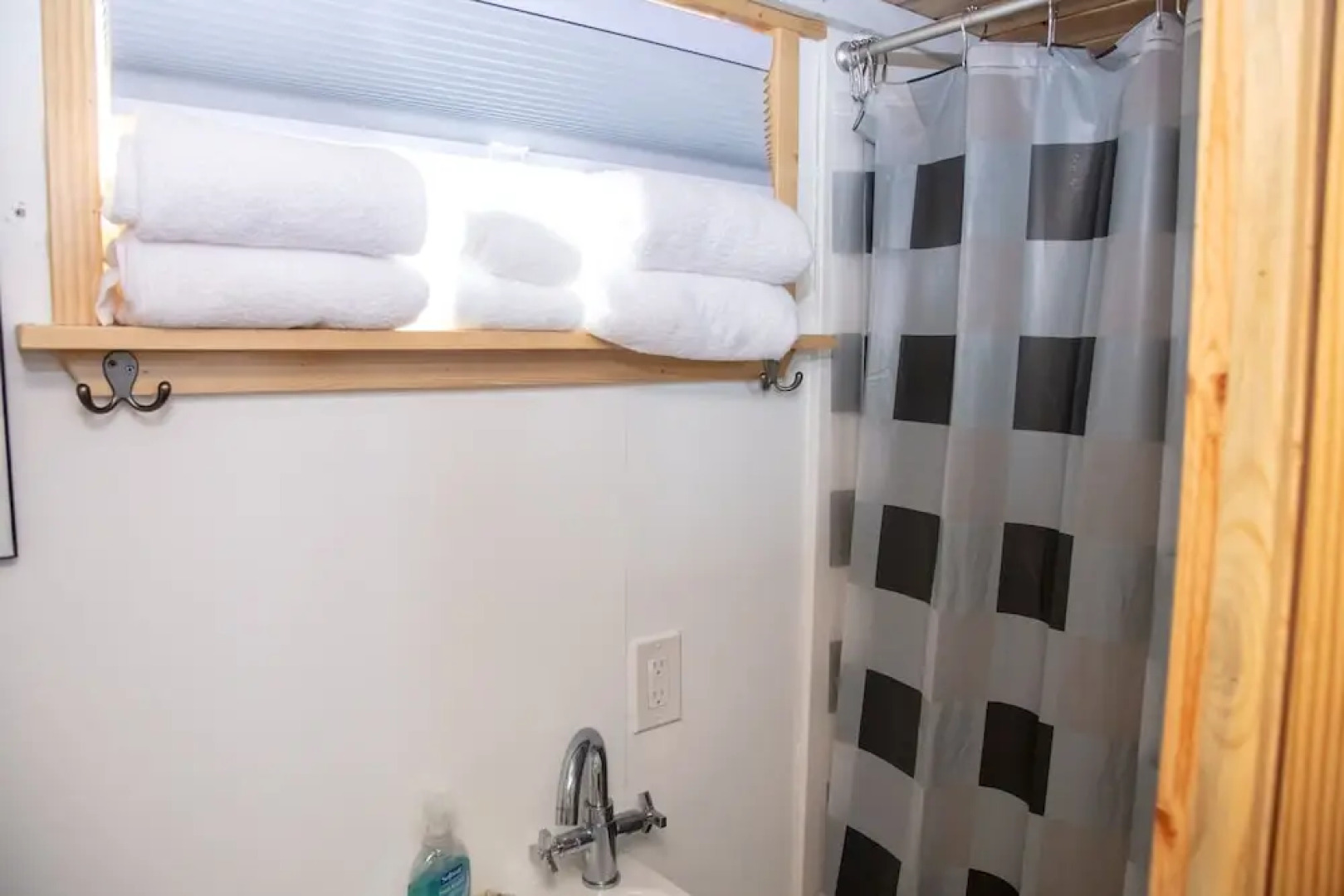 Trail and Hitch Tiny Home Hotel and RV