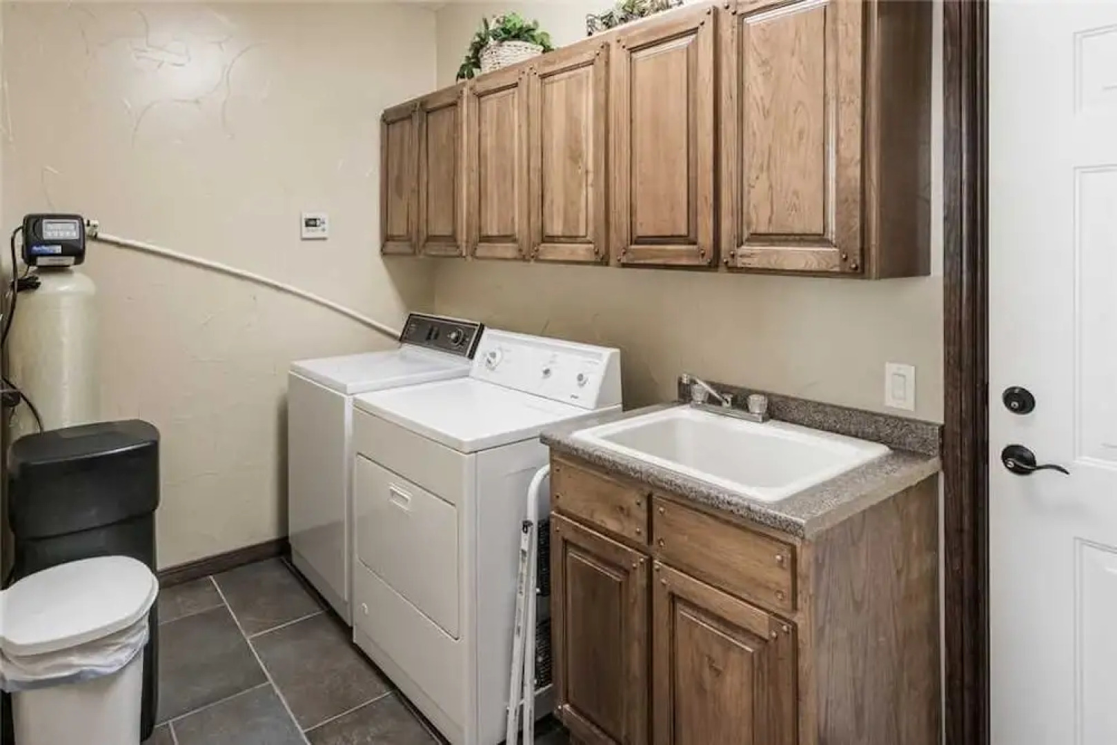 Casa Elegante - Four Bedroom Cabin