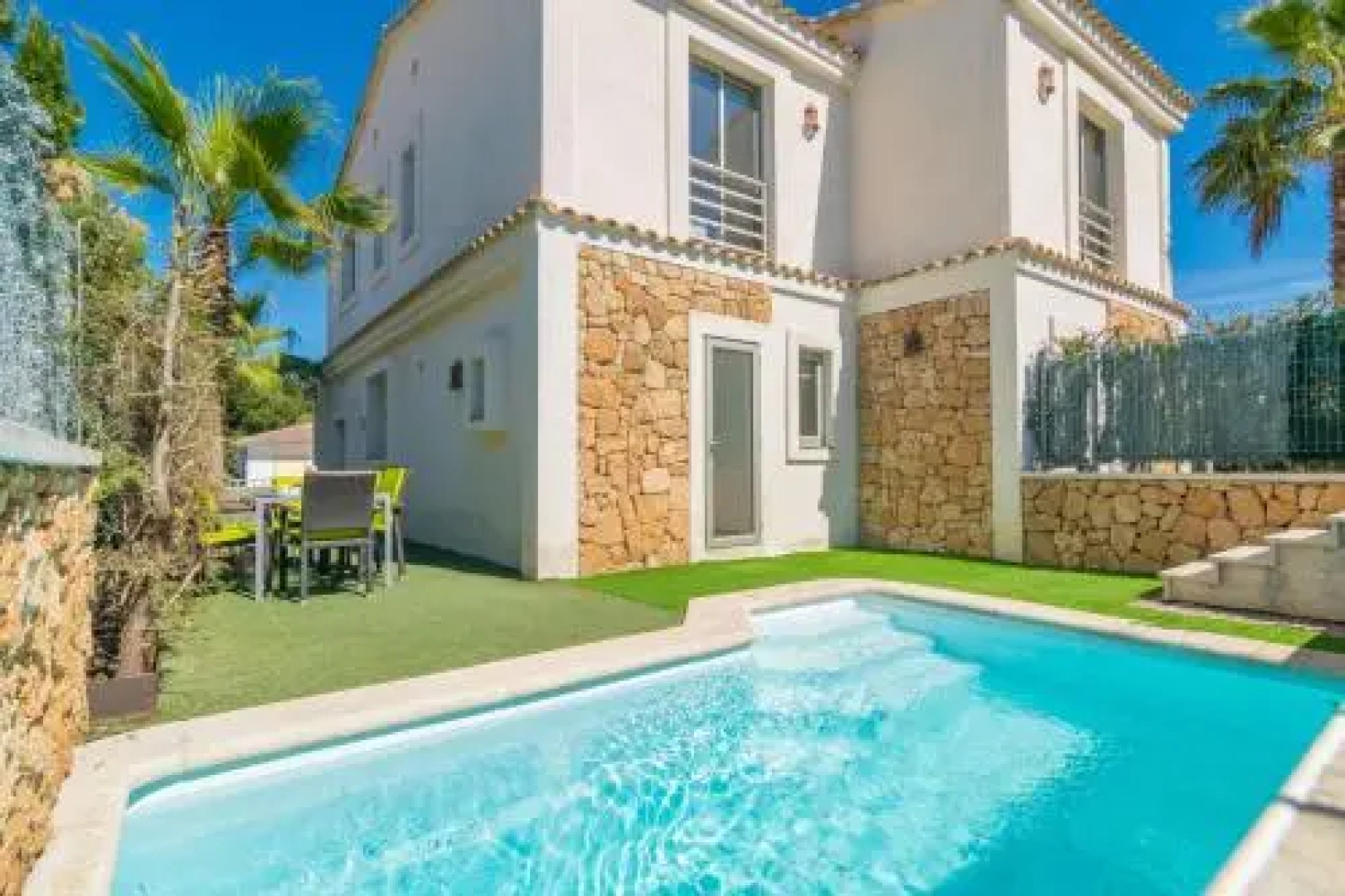 Modern Chalet with sea views in Son Serra