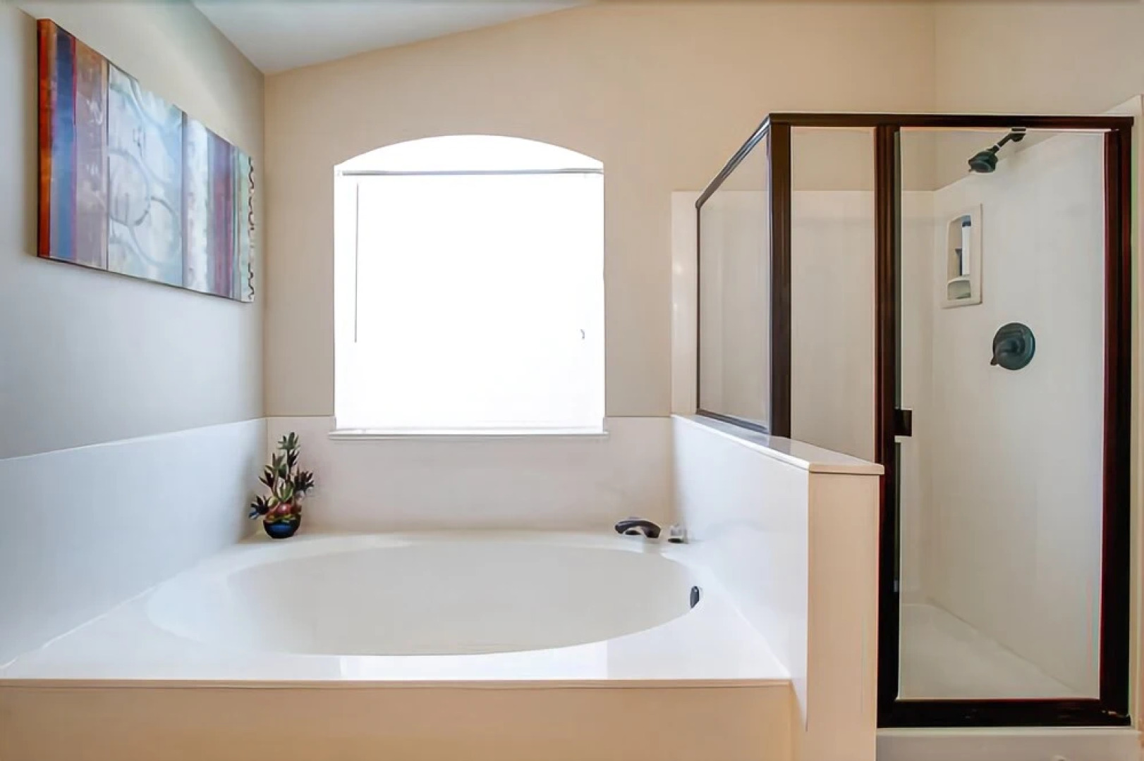 Ironwood - 3 Br home by RedAwning