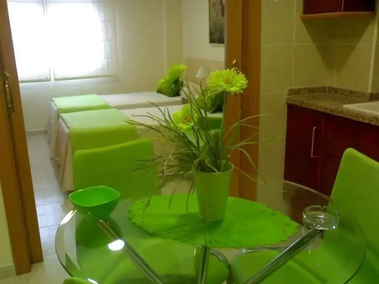 Triple Apartment - Double and Single bed 5