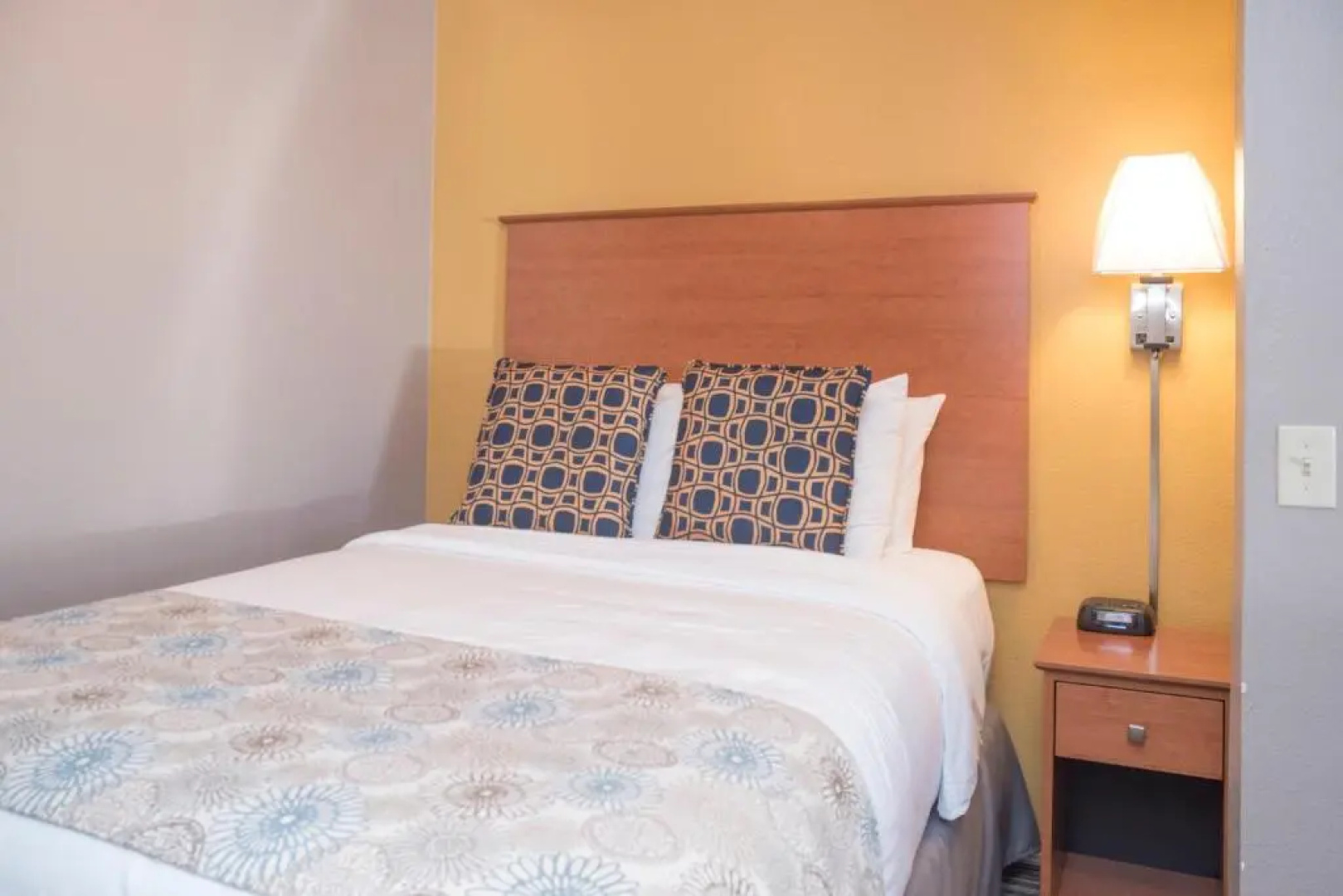 Nordic Inn & Suites