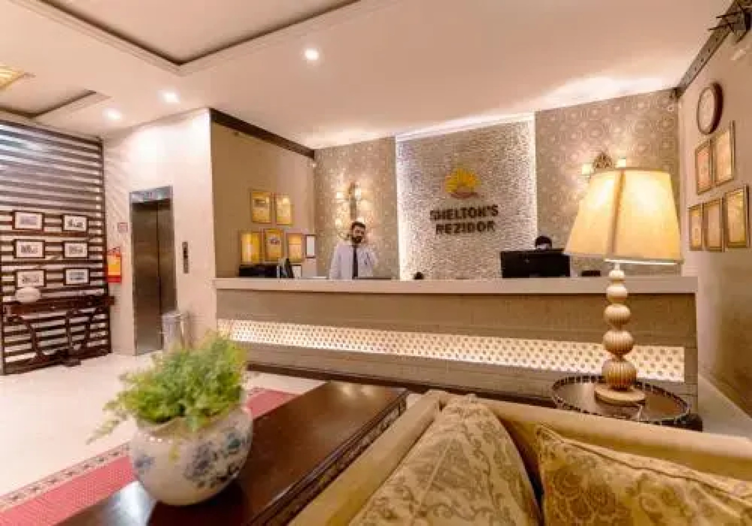 Shelton Rezidor Peshawar