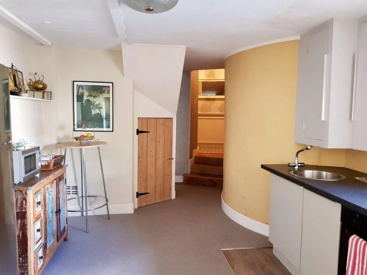 Calico House Bed & Breakfast