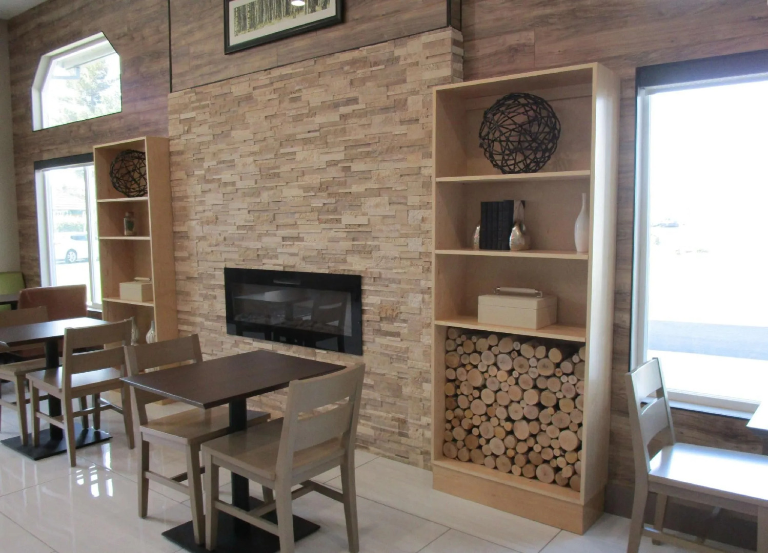 Country Inn & Suites by Radisson, Vallejo Napa Valley, CA