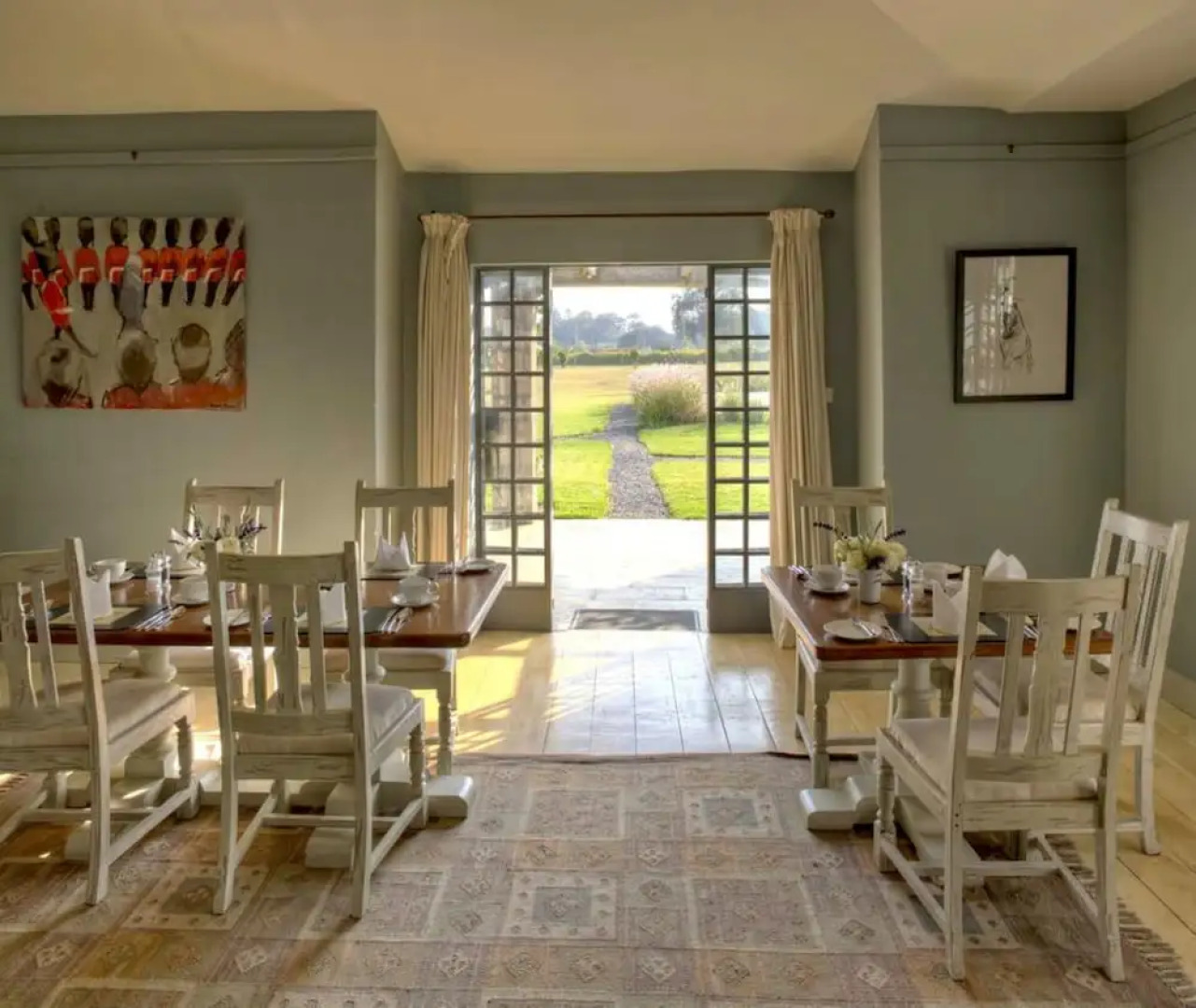 Soames Hotel & Jack's Bar