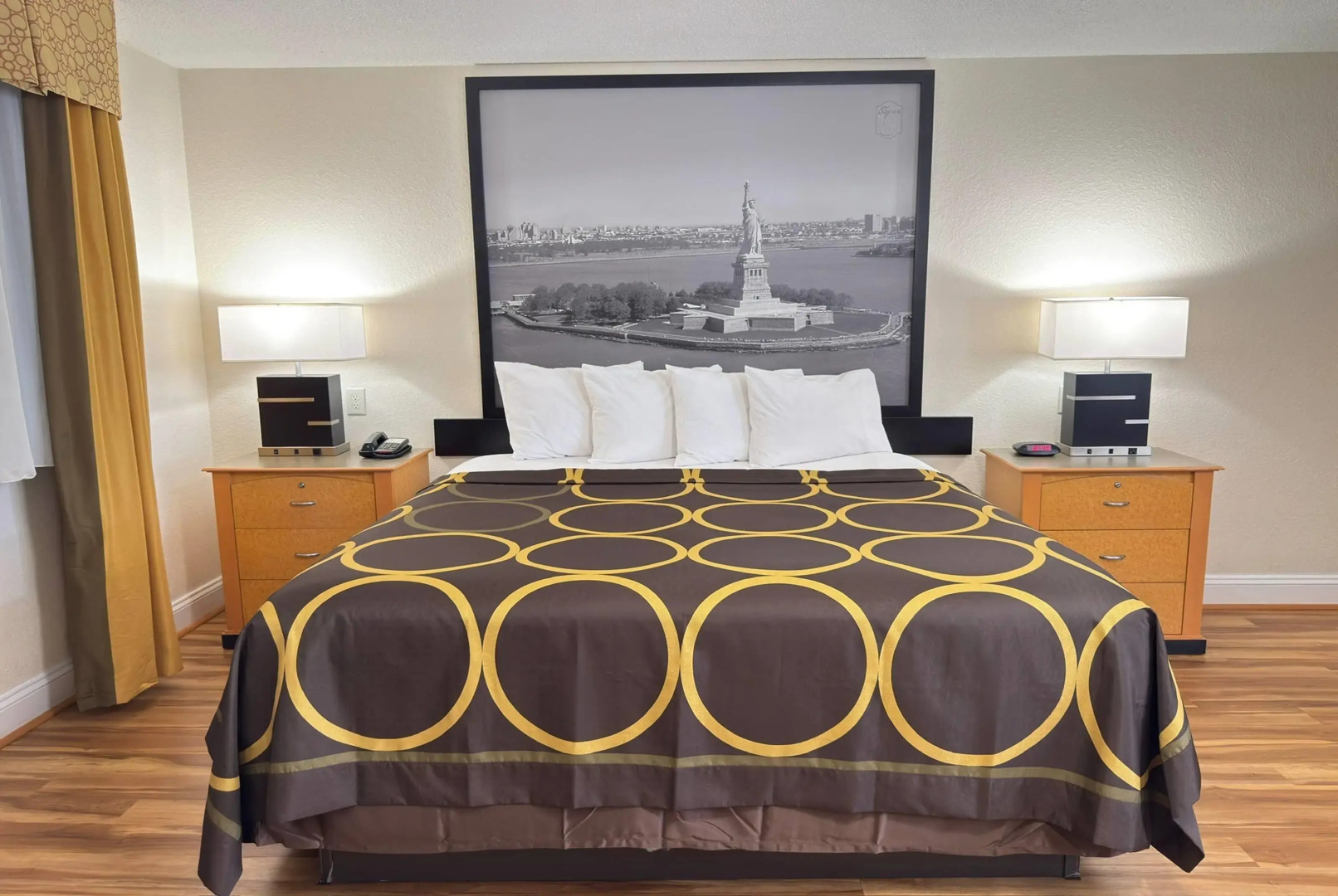 Super 8 by Wyndham Anderson/Clemson Area