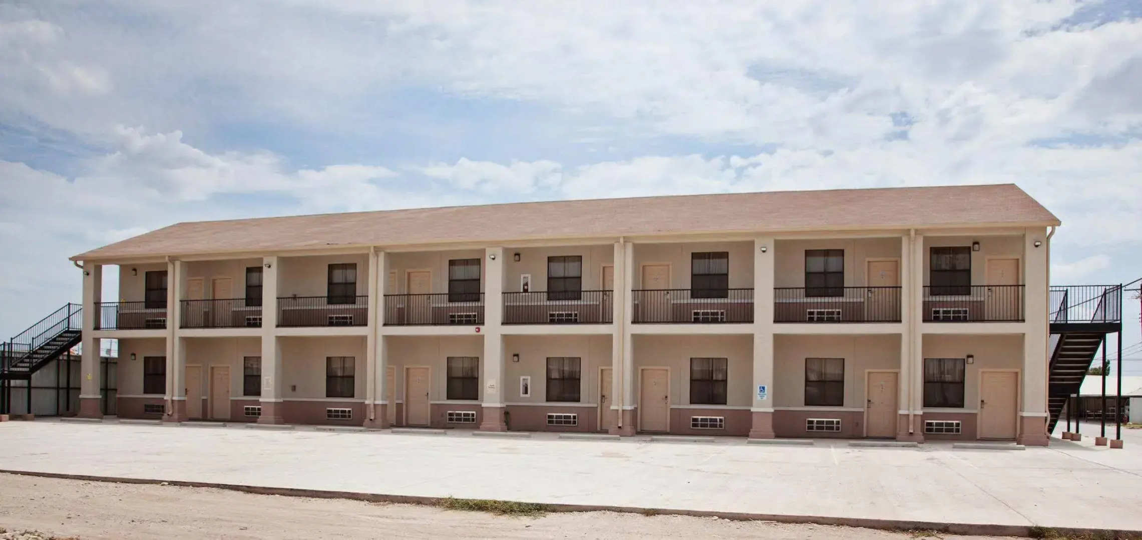 Big Lake Inn & Suites