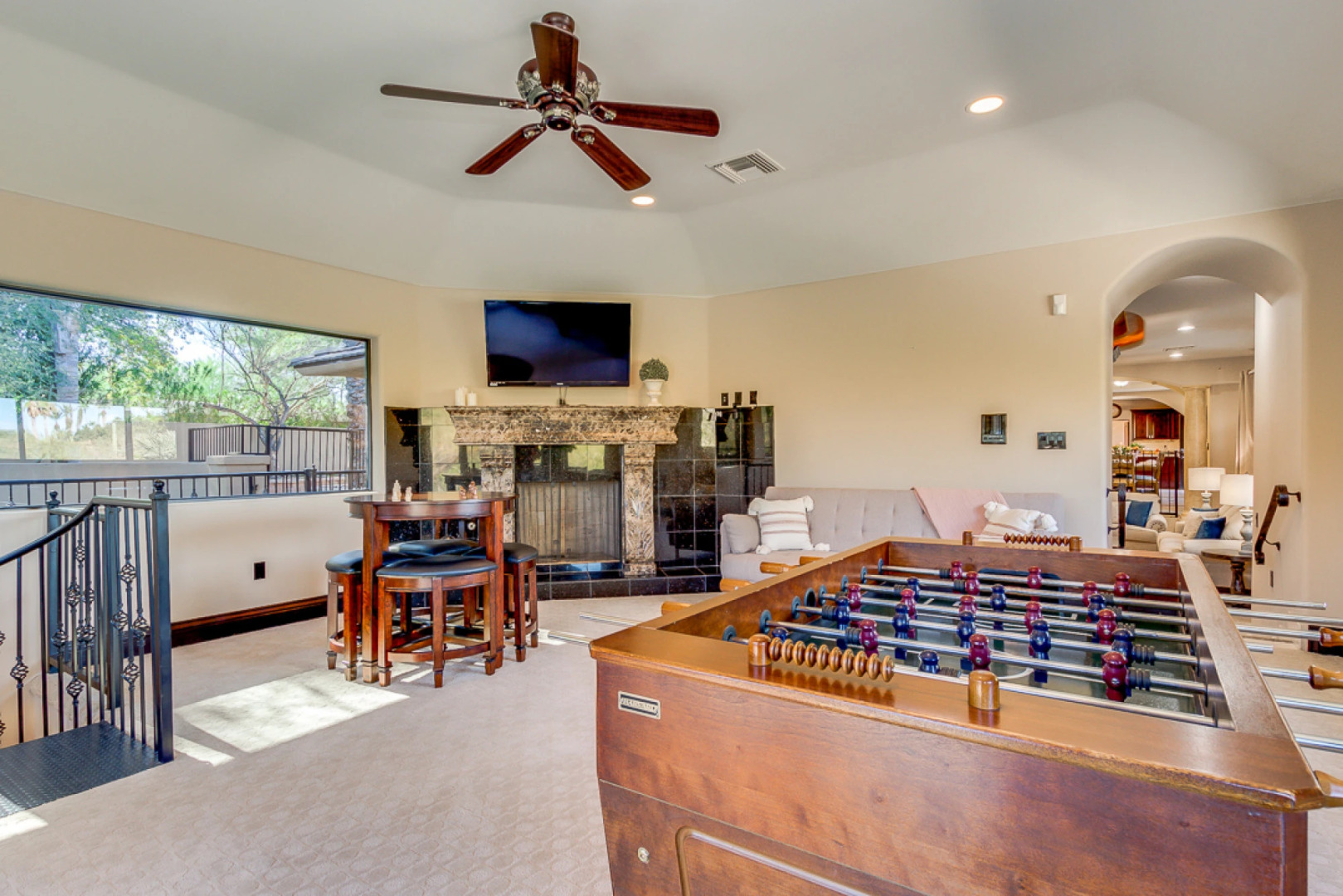 Your Oasis-Private Estate Resort 6Bdrm/5.5 Bath/Pool Misters