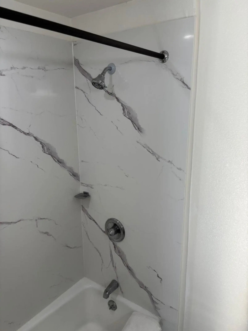 Monterey Fireplace Inn