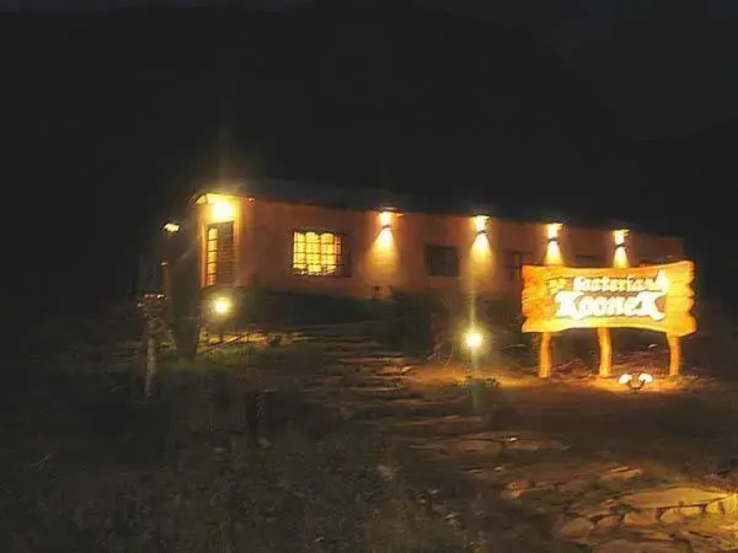 Hosteria y Cabañas Koonek