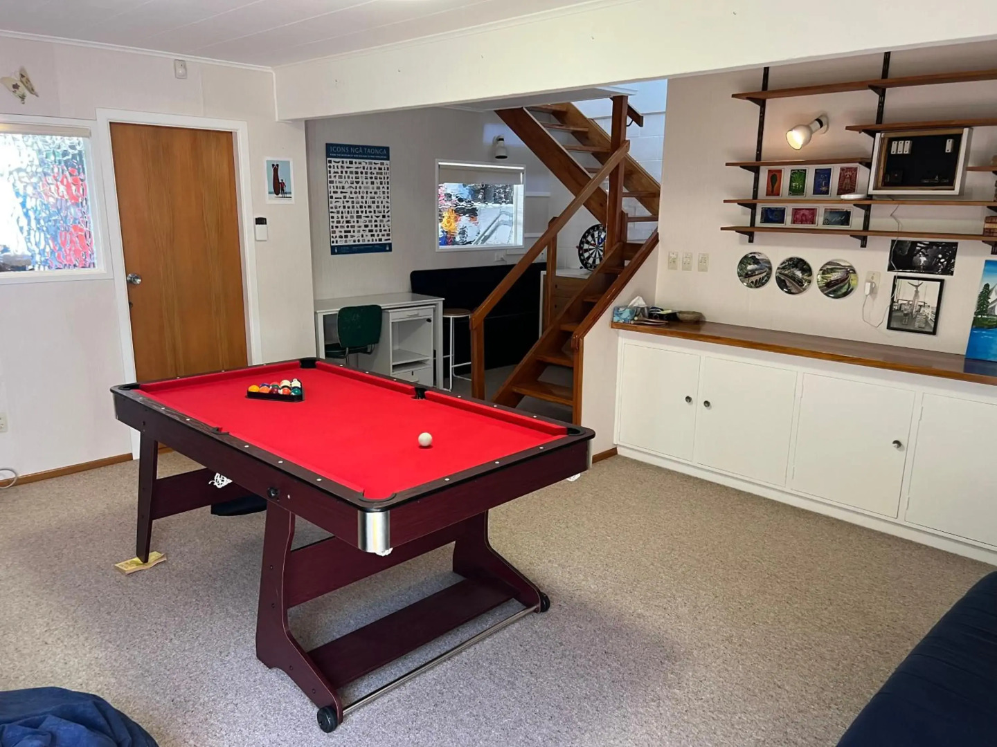 Tranquility Base - Waikanae Beach Holiday Home