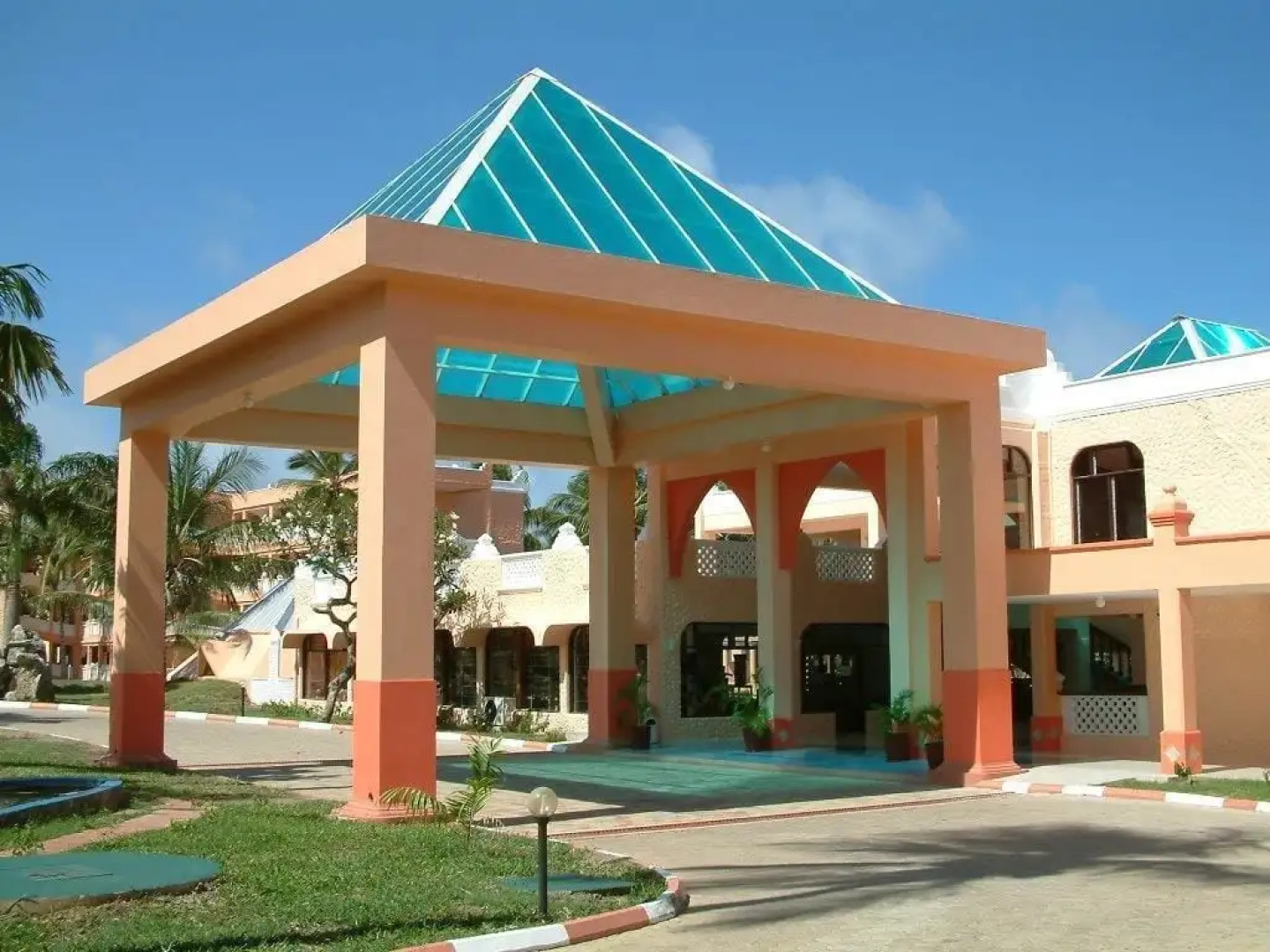 Sun N Sand Beach Resort