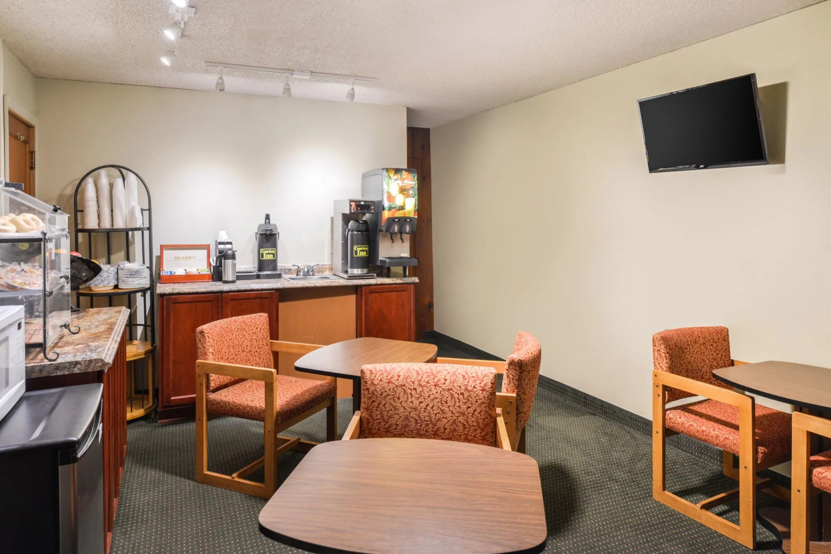 Courtesy Inn Eugene Downtown