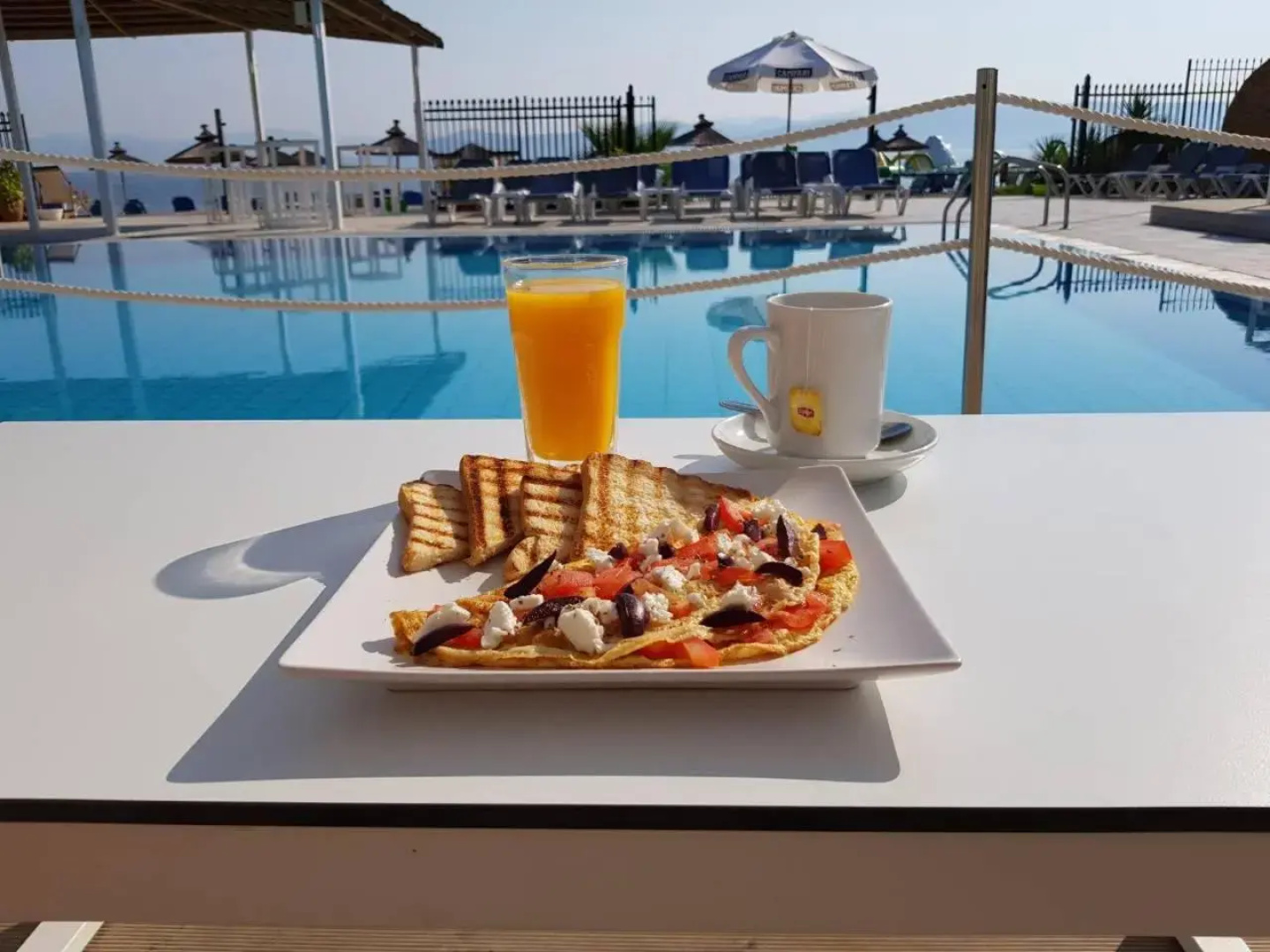 Ammos Apartments