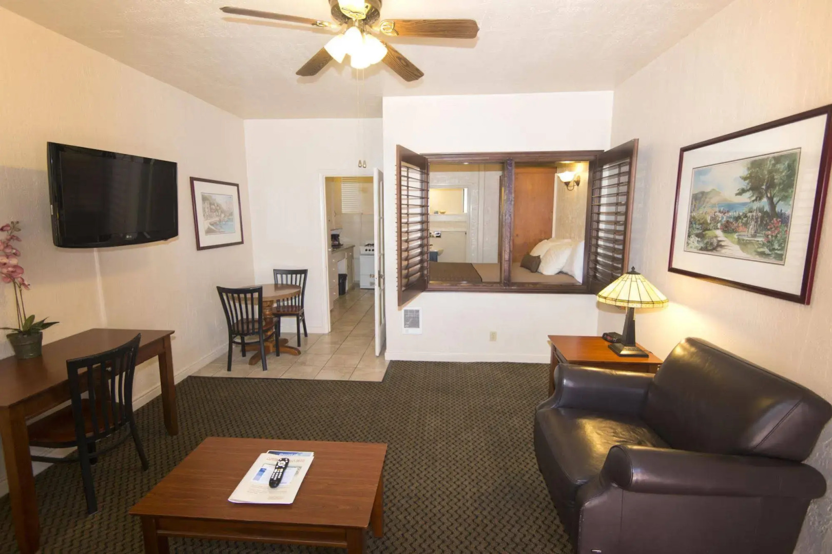 Capitola Venetian Hotel