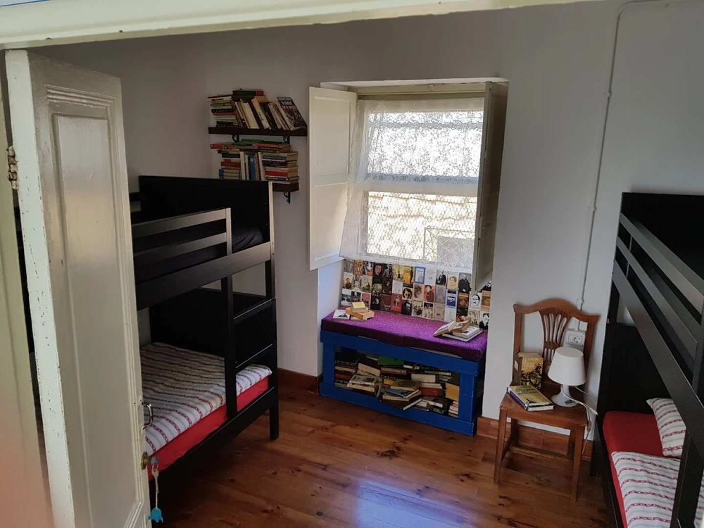 Ratones de Biblioteca - Hostel