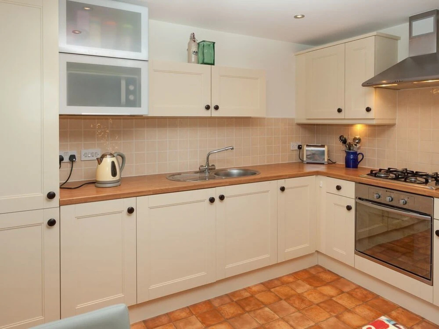 Broomyhill apartment