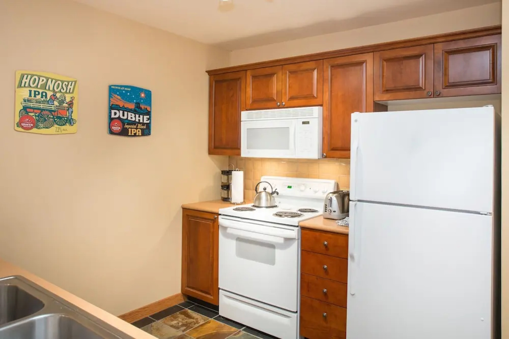 3216 - One Bedroom + Den Standard Powderhorn Lodge 1 Condo by RedAwning