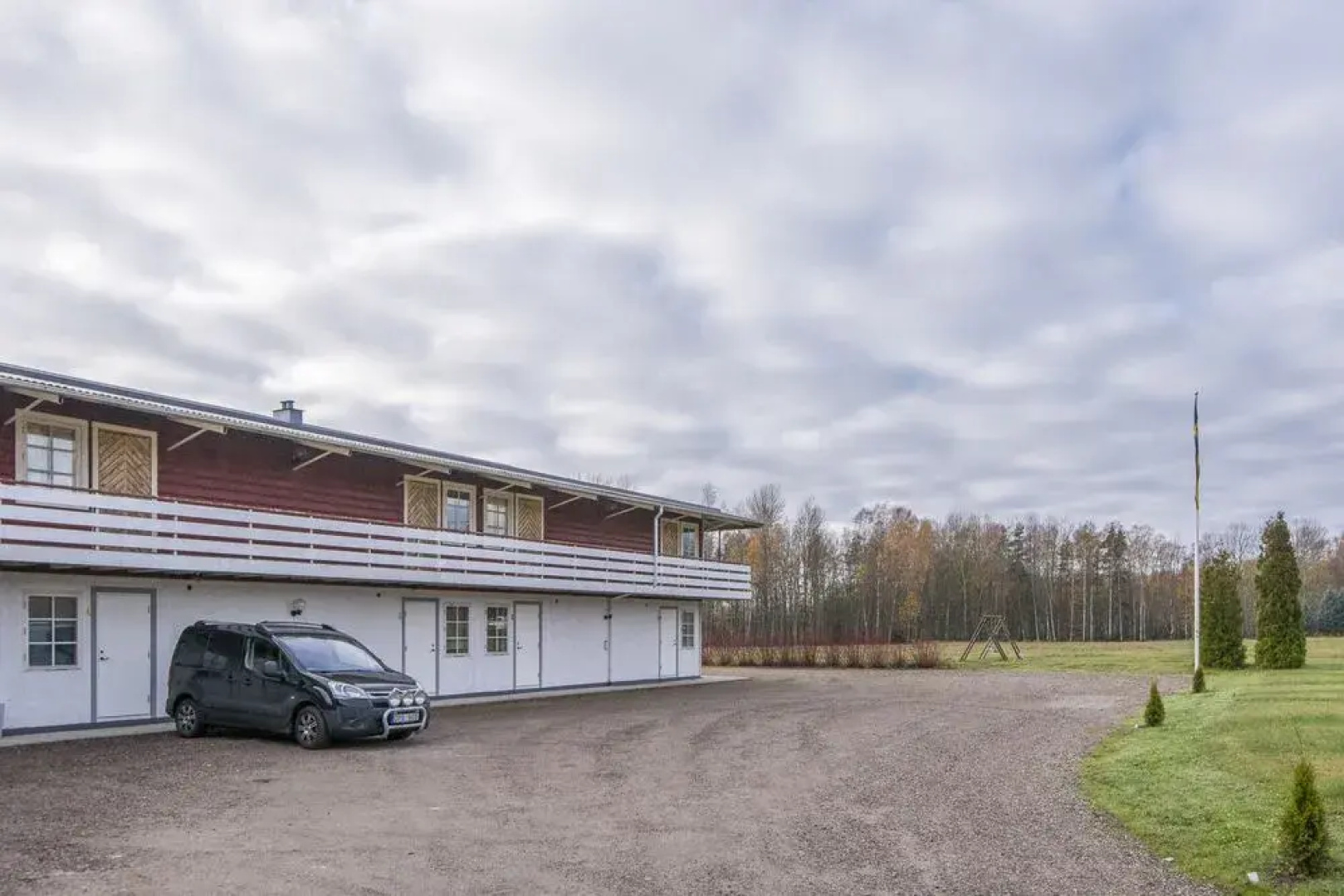 Tallbackens Gård & Vandrarhem - Hostel