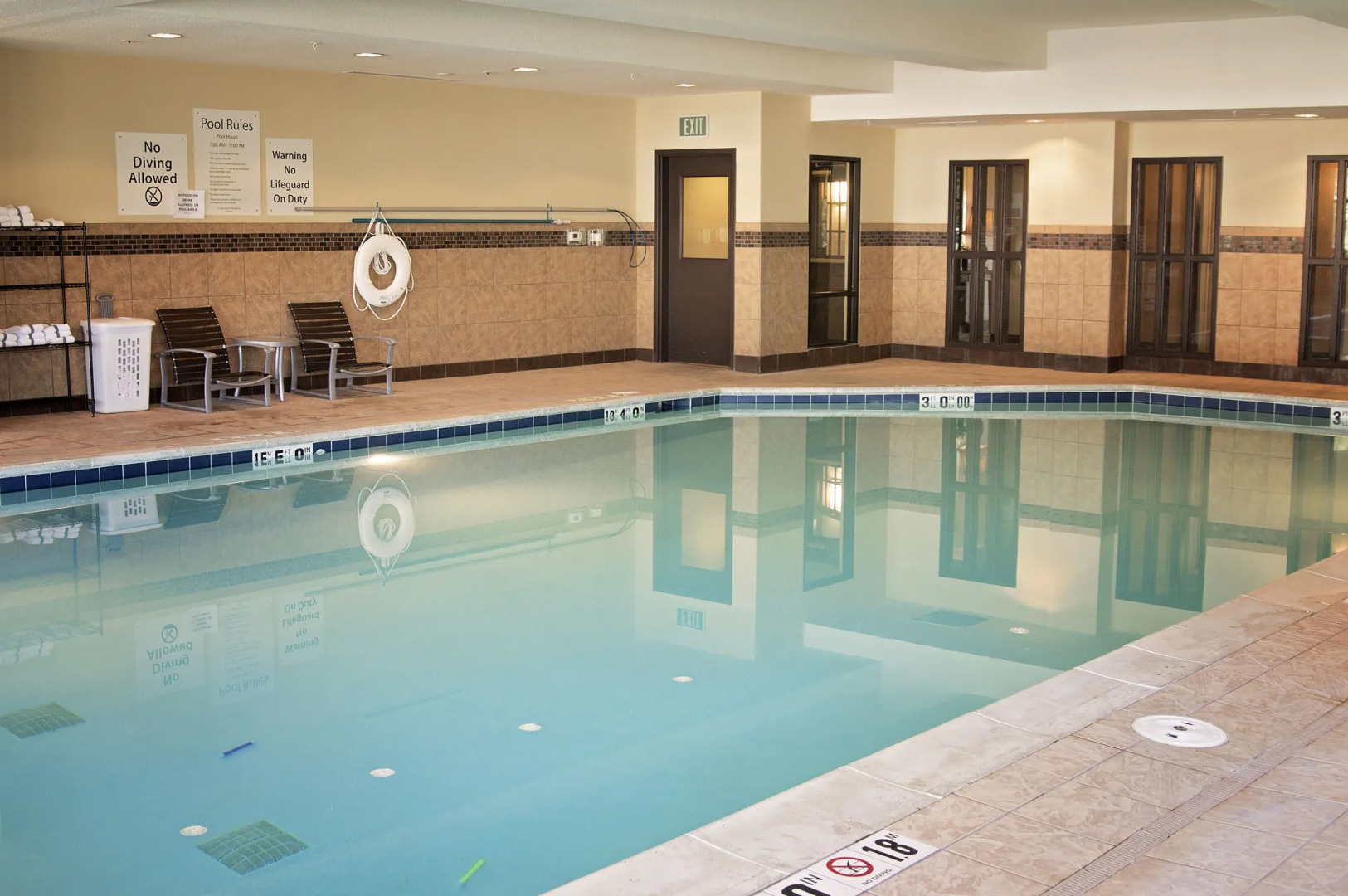 Holiday Inn Express & Suites Logan by IHG